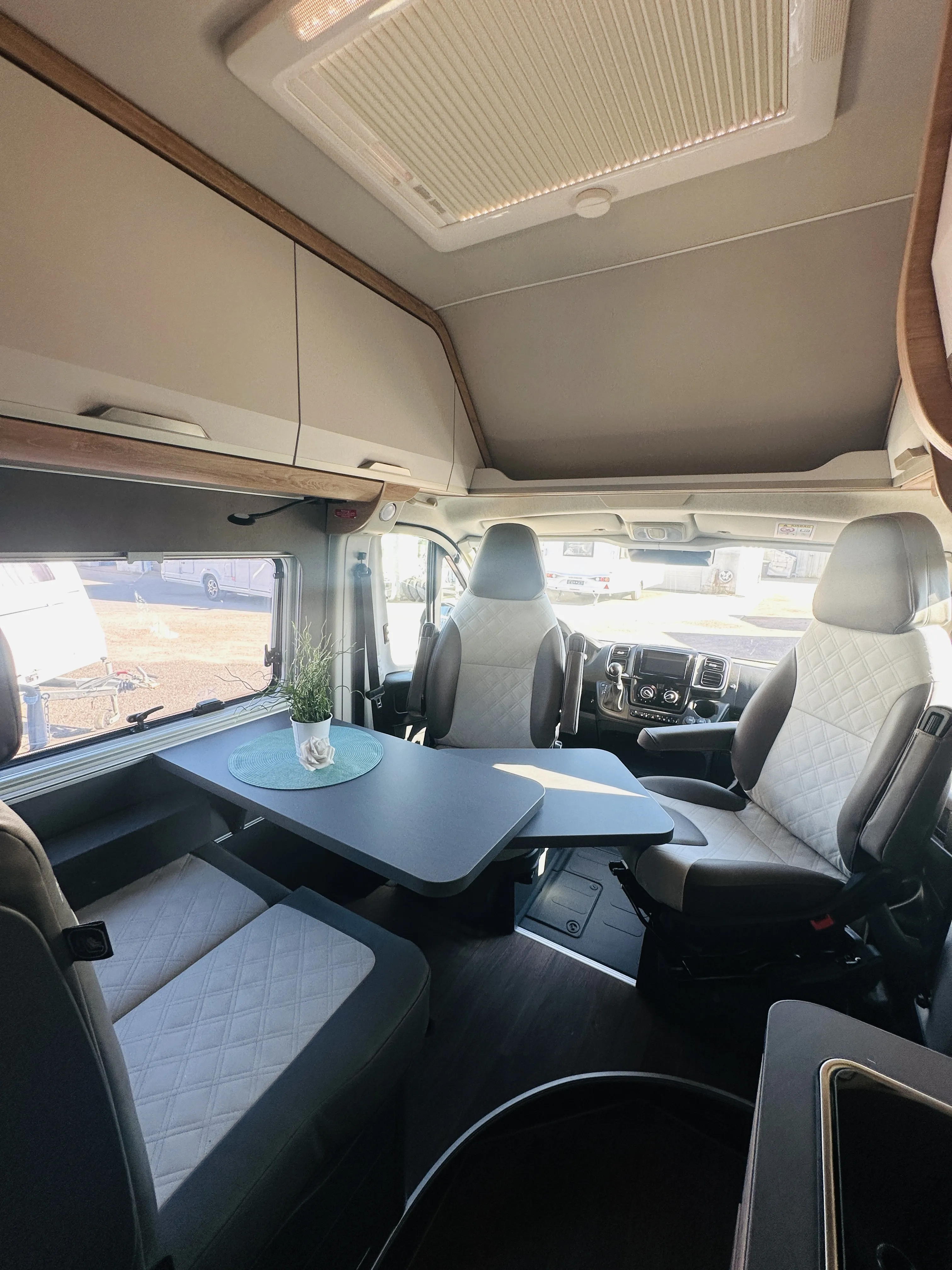Knaus Box life 630  - 5205 (19).JPG