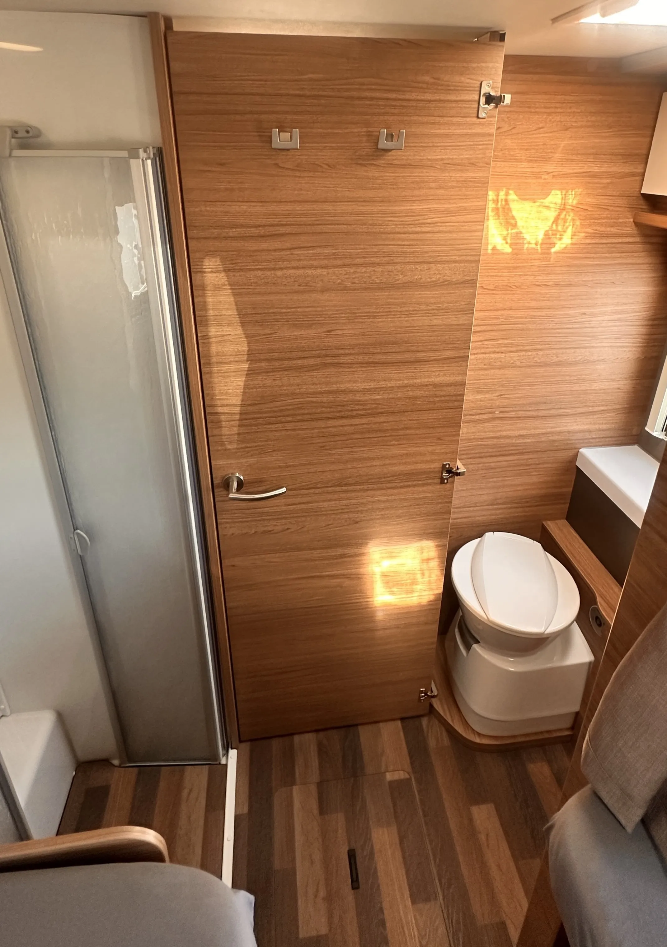 WB CaraSuite 700 ME 4851 Miet 50  (15).JPG