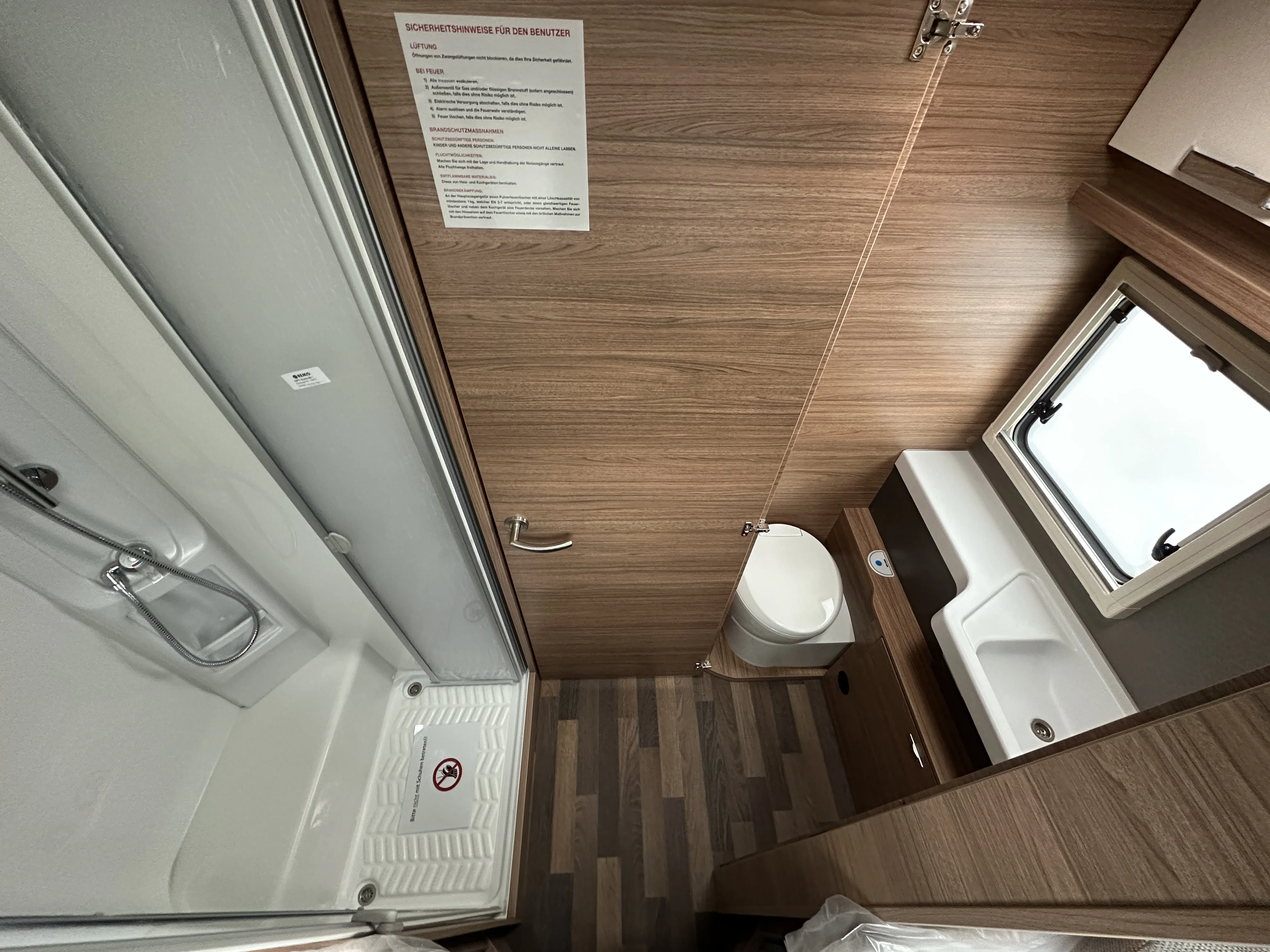 WB CaraCore 700 MEG 5081 (14).JPG