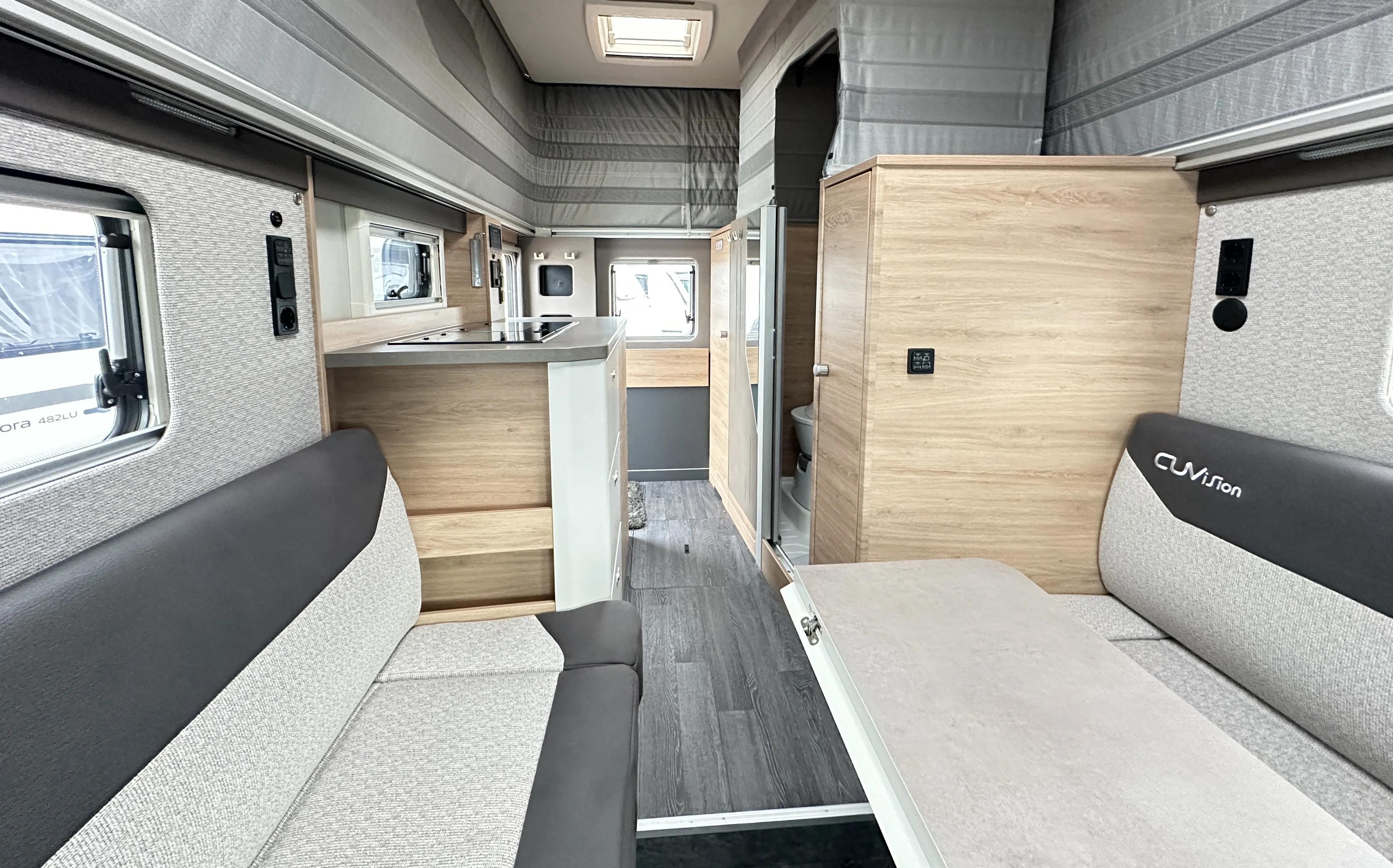 Knaus Tourer CUV 500 LT  - 4540   (12).JPG