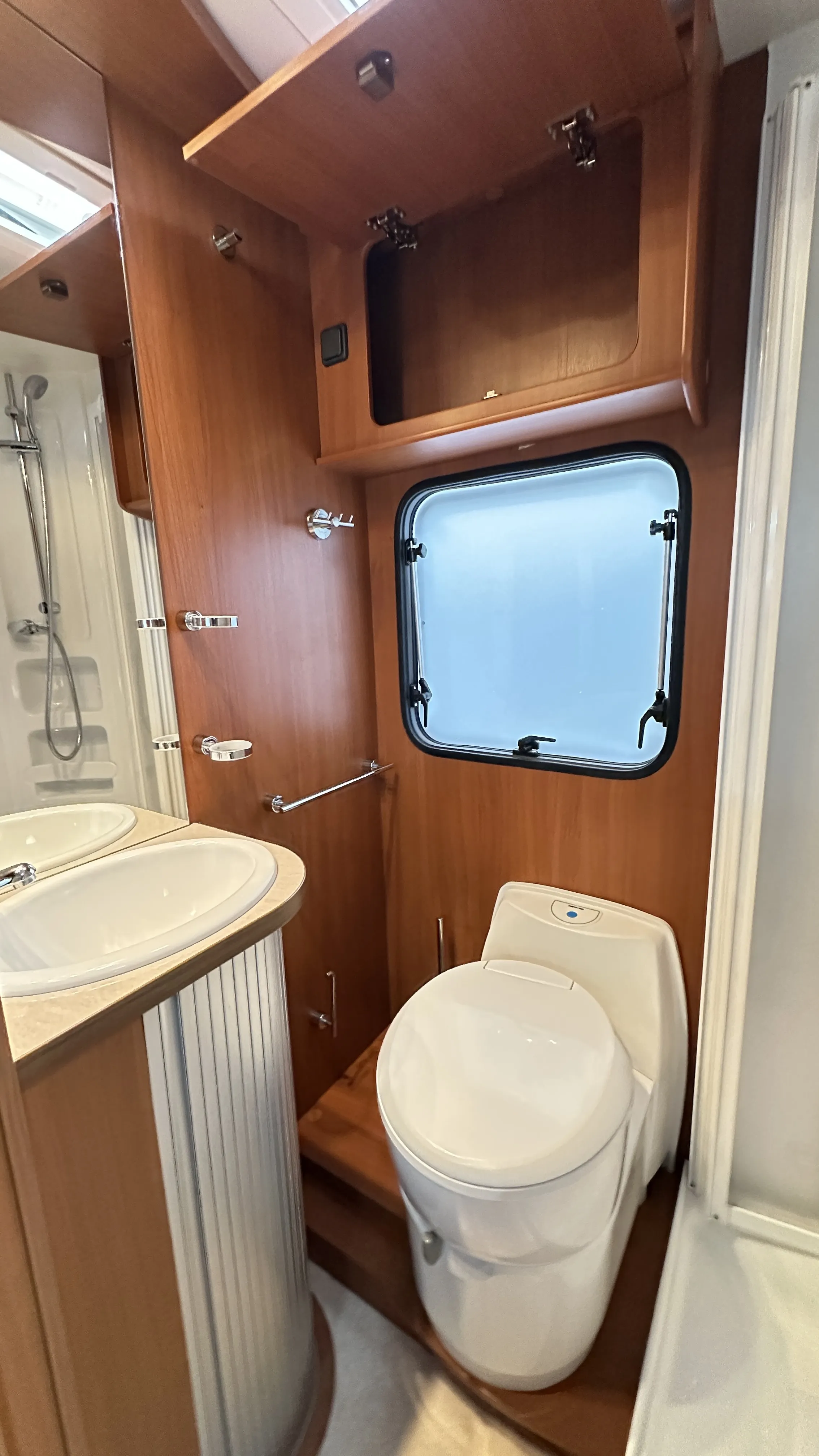 Miller Toronto 690  - 5029 (20).JPG