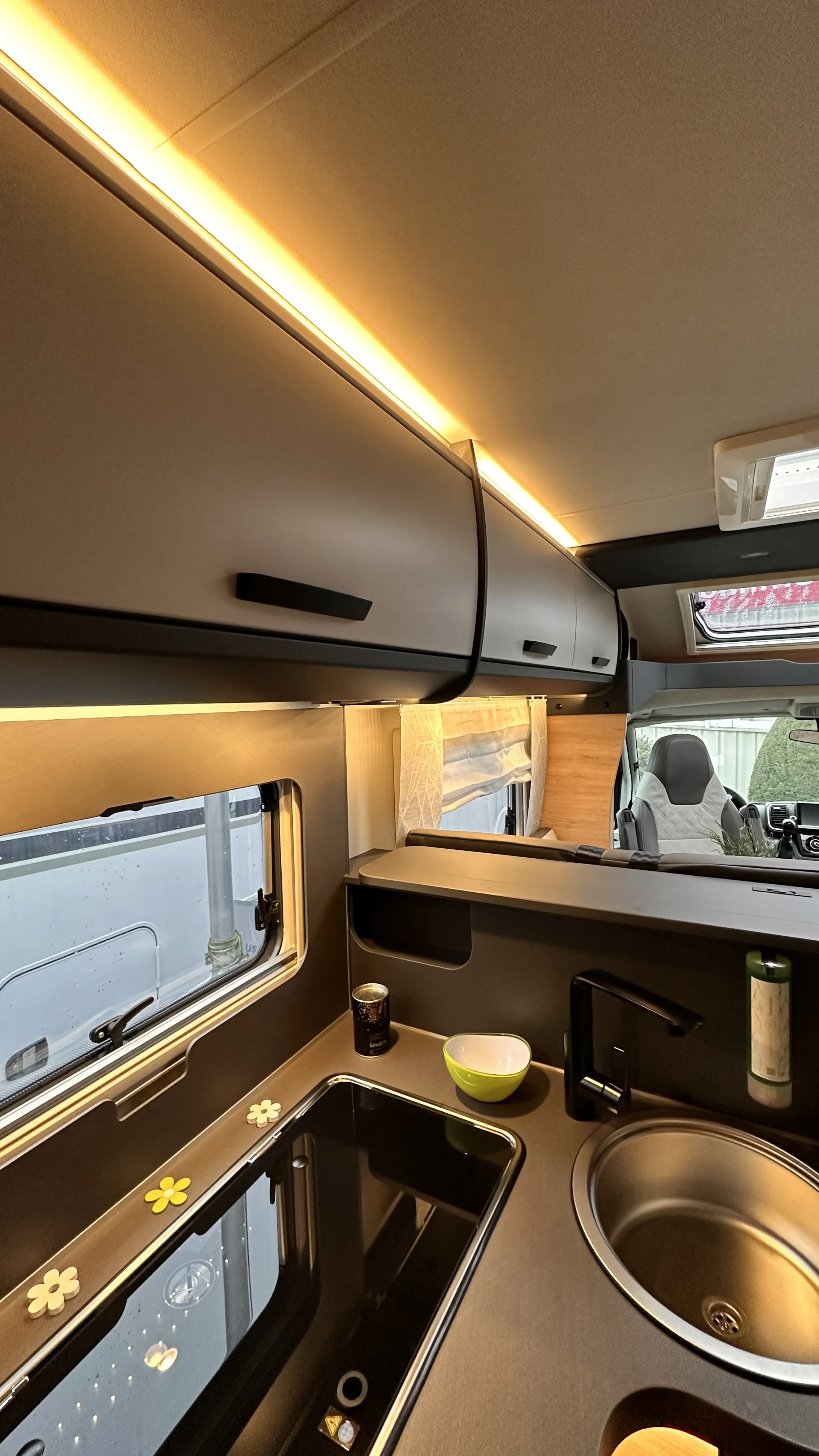Knaus Live Ti 700 MEG 4762 (21).41668844.JPG