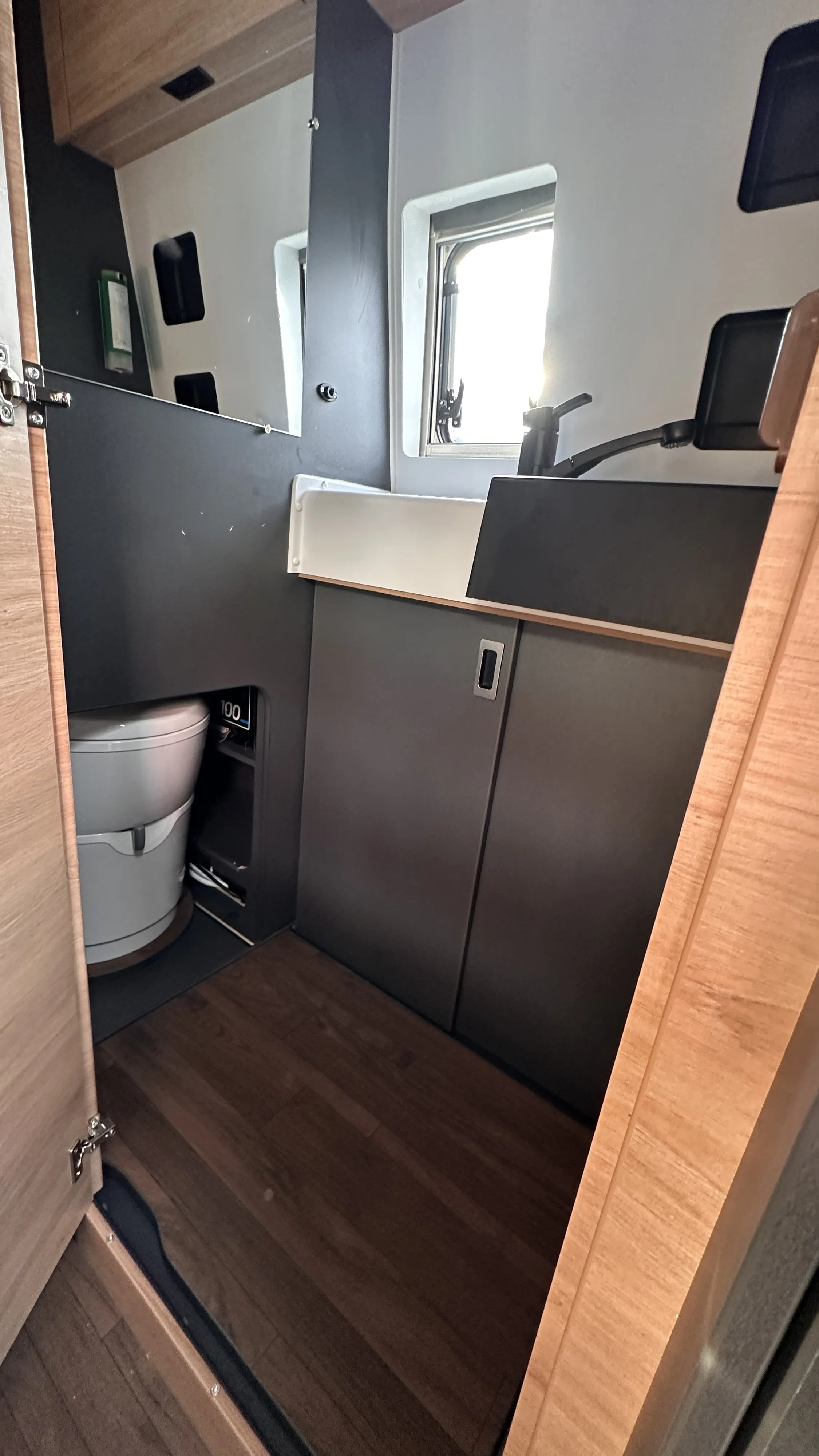 Knaus BoxLife Pro 600 Lifetime 4768 (18).JPG