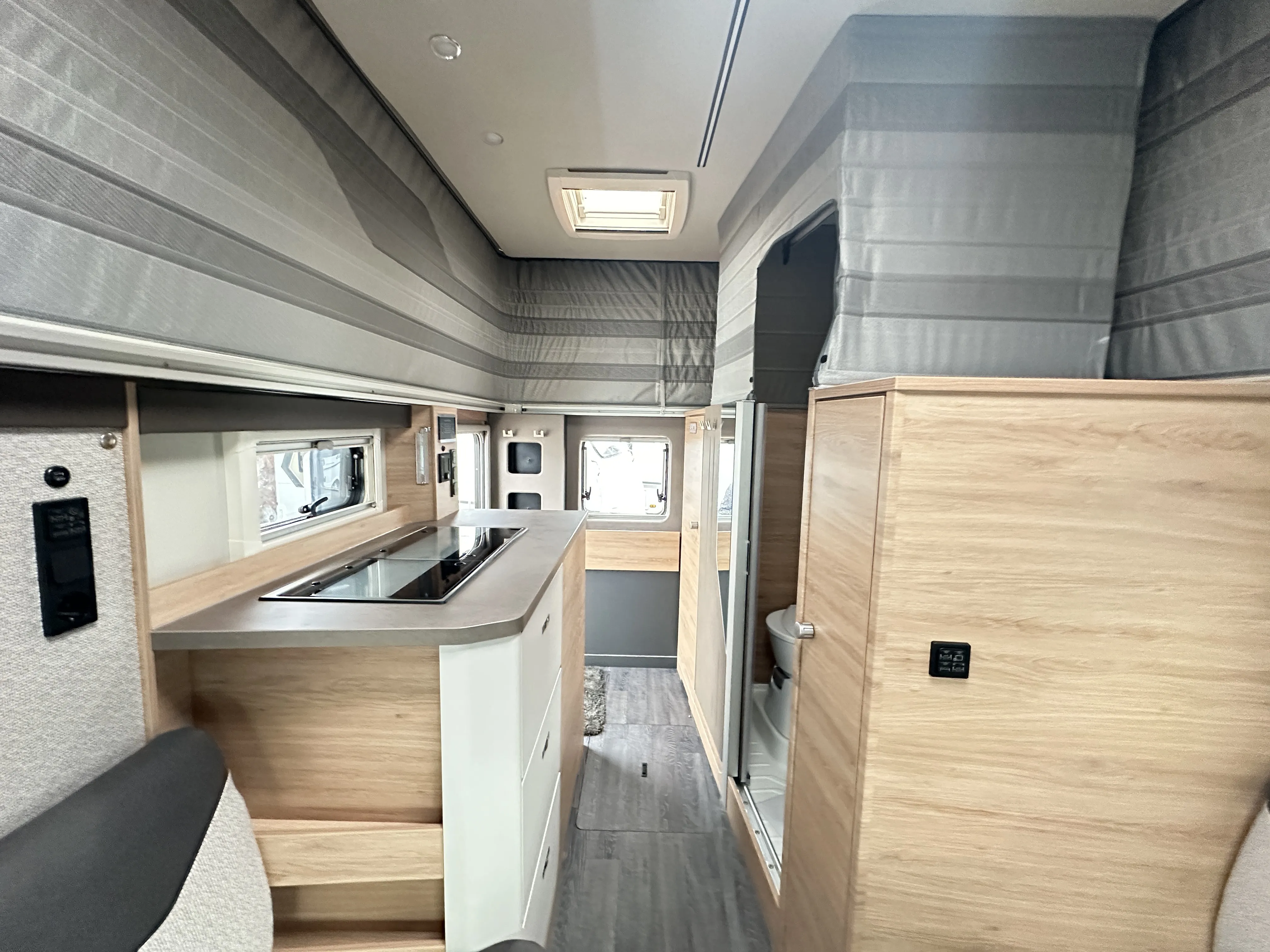 Knaus Tourer CUV 500 LT  - 4540   (13).JPG