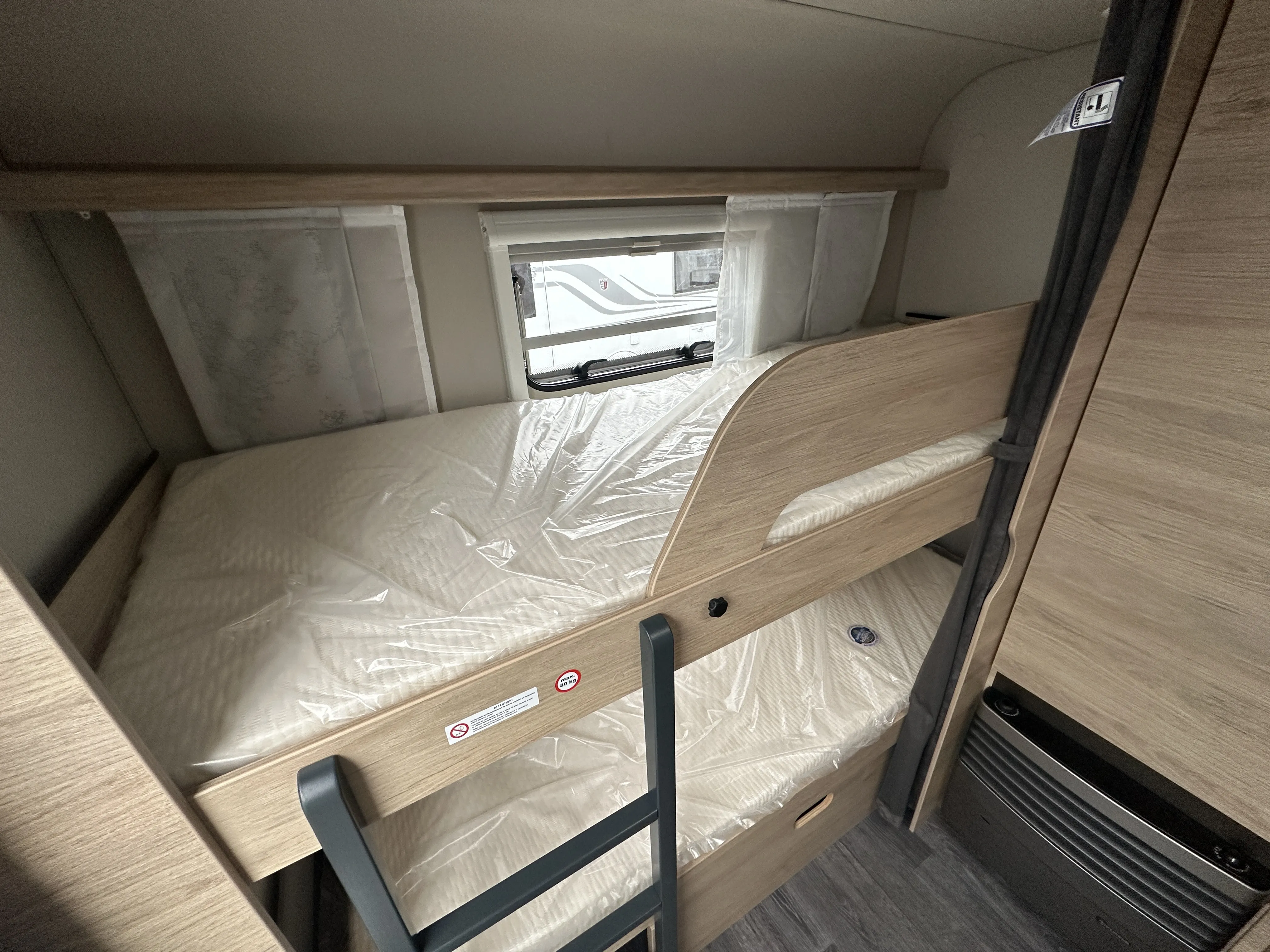 WB CaraOne 500 FDK -5089 (15).JPG