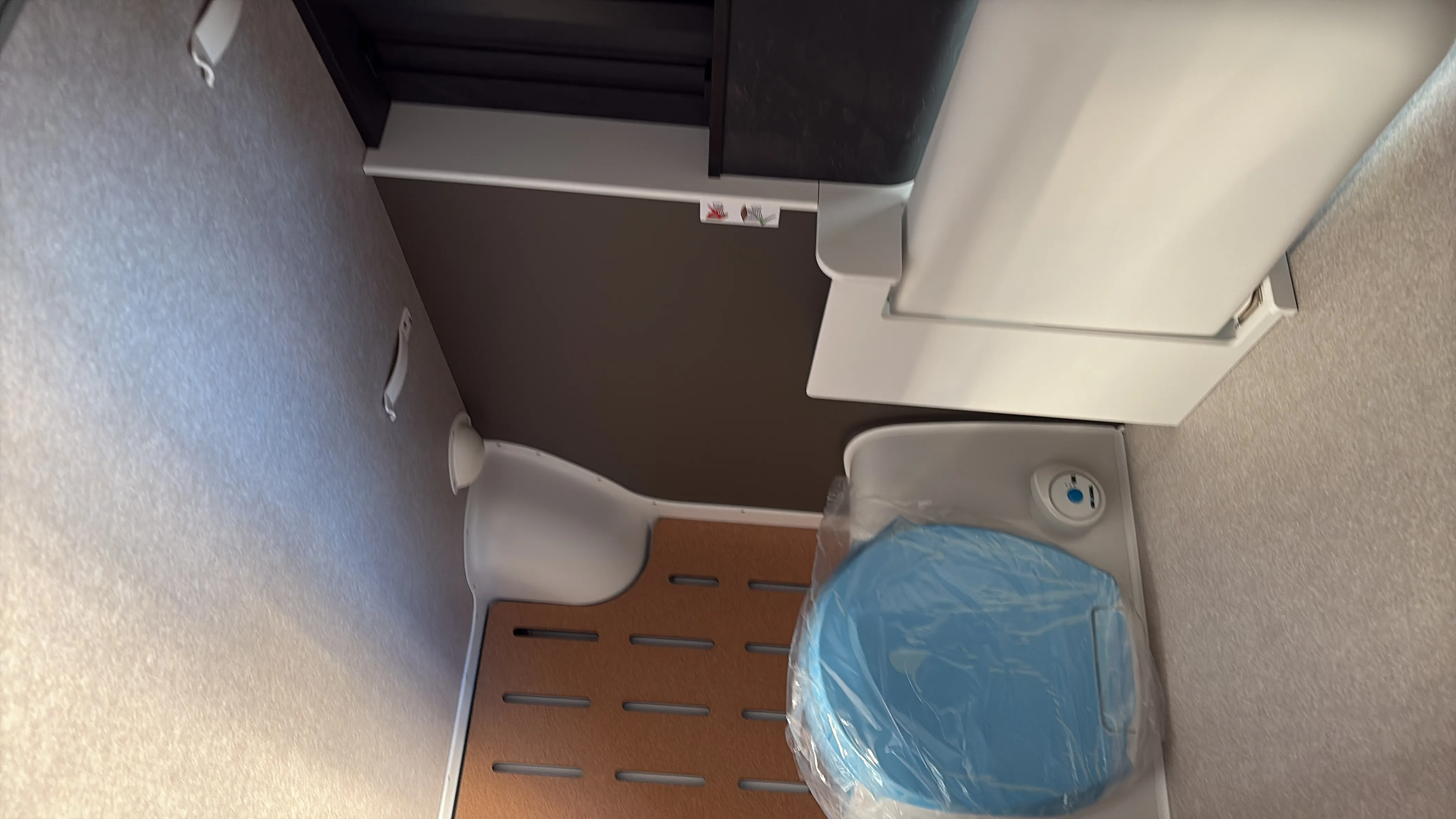CAP_A21F96FC-8E0A-49C5-95D3-4F352243FBC0.jpg