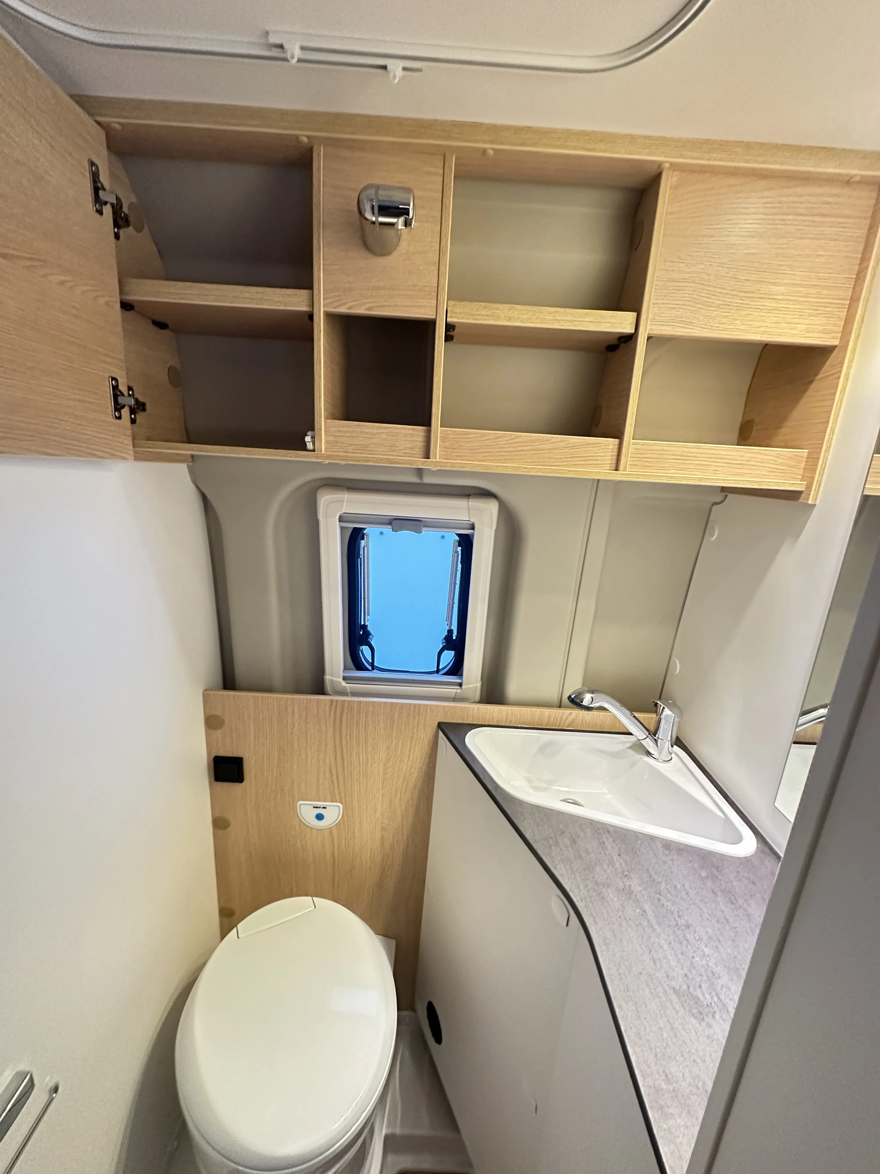 Sunlight Cliff 600 - 5025 (16).443327815.webp