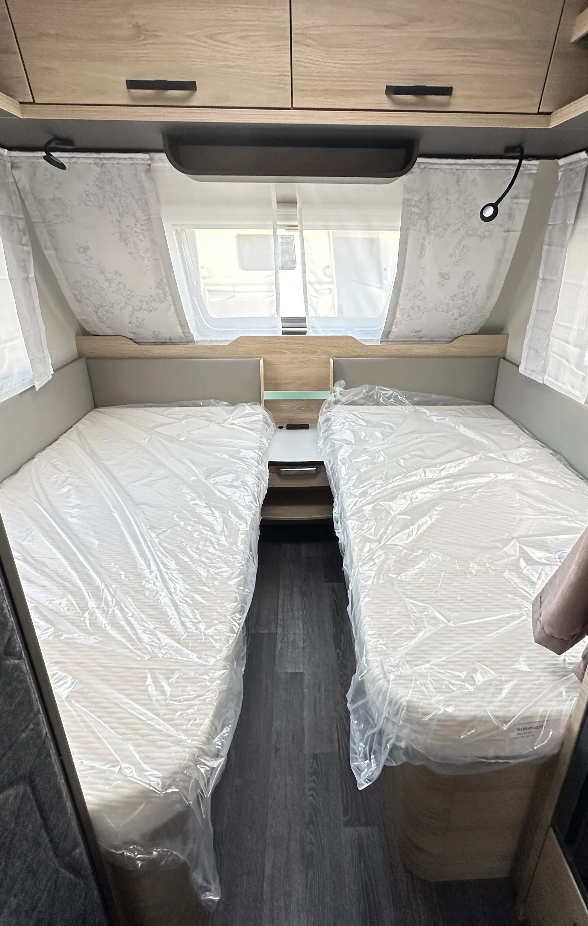 WB CaraOne 540 EUH 5014 (6).JPG