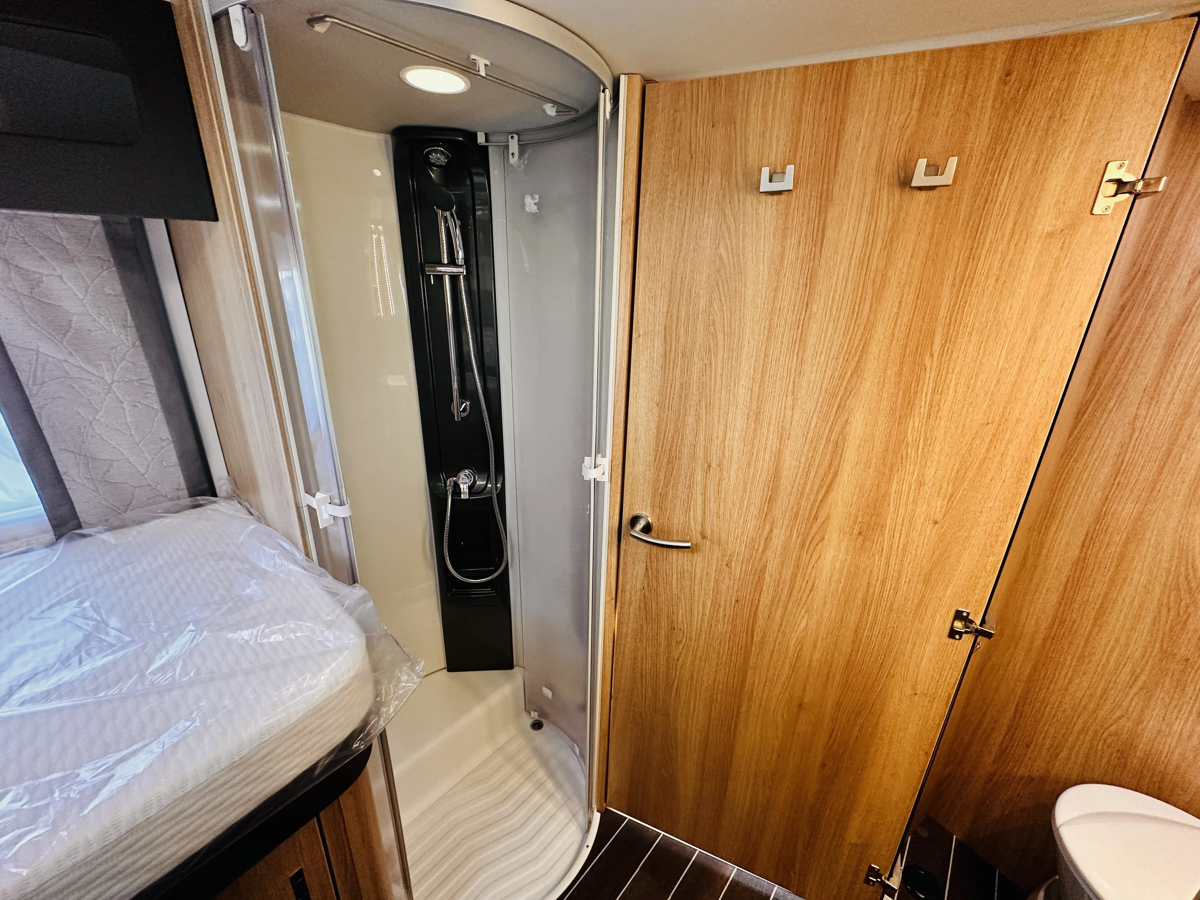 Knaus Sky Ti 700 MEG 4985  IC ( (17).43821243.JPG