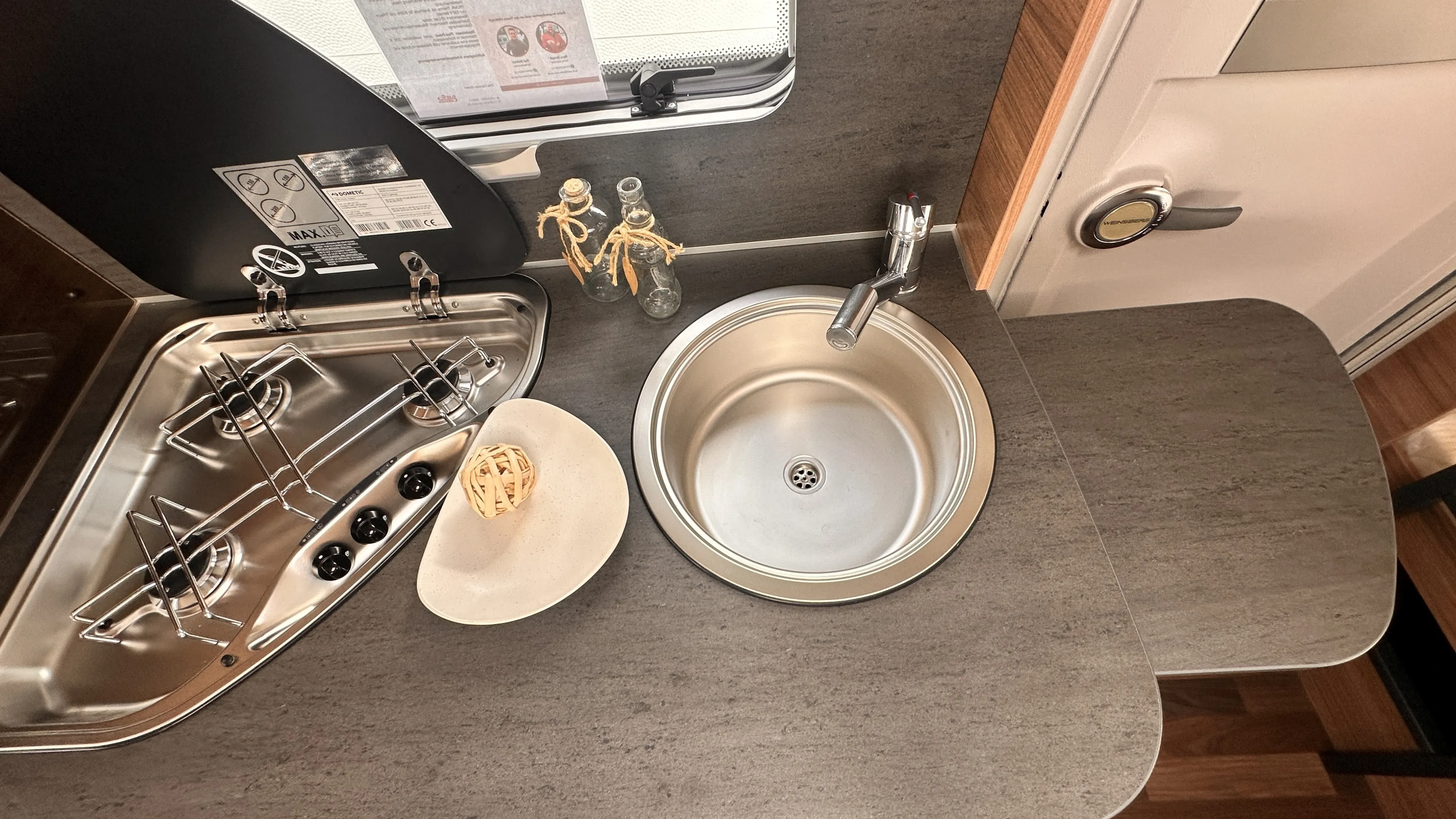 WB CaraOne 500 FDK 4727 (11).JPG