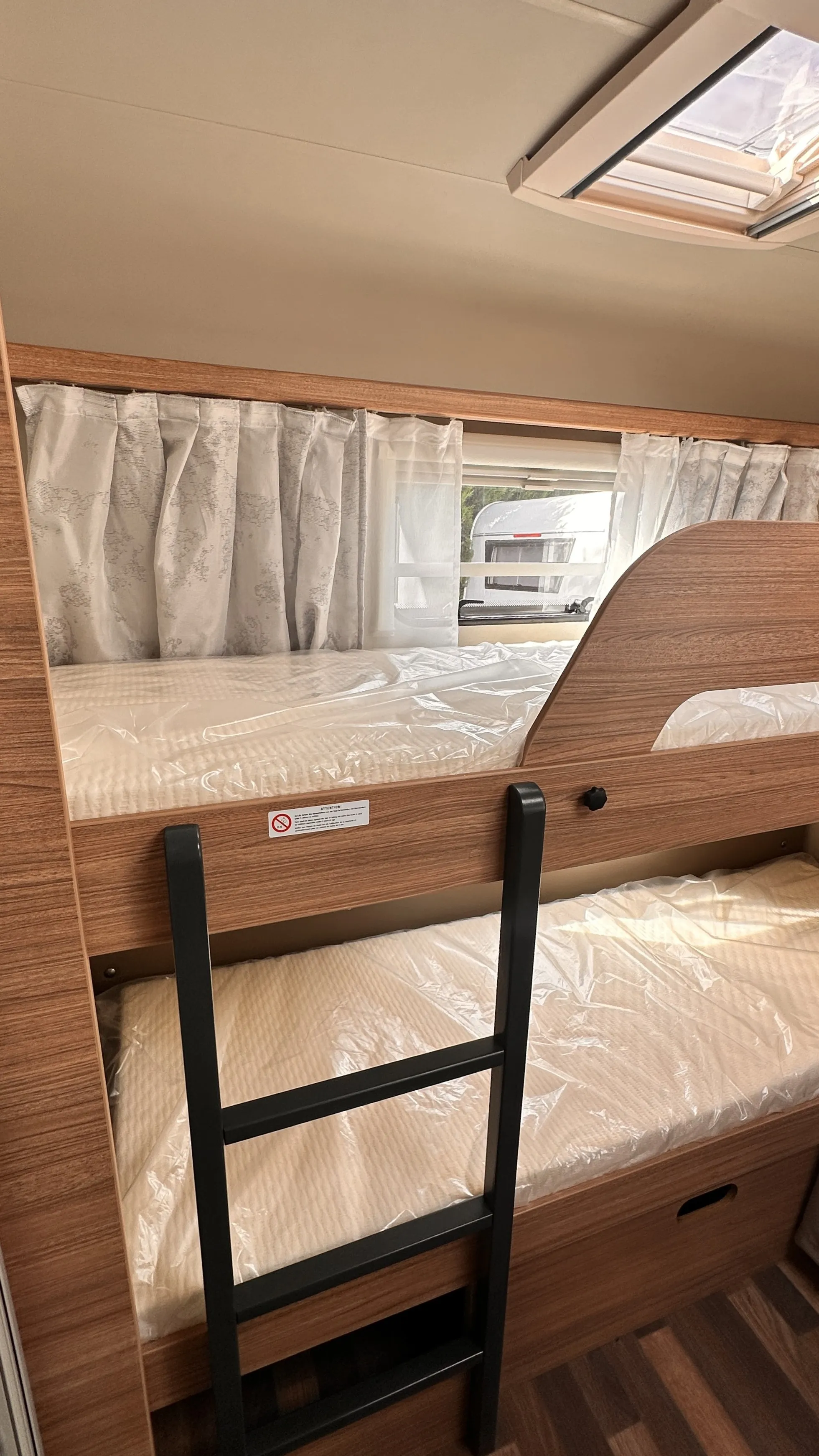 WB CaraOne 500 FDK 4727 (14).JPG