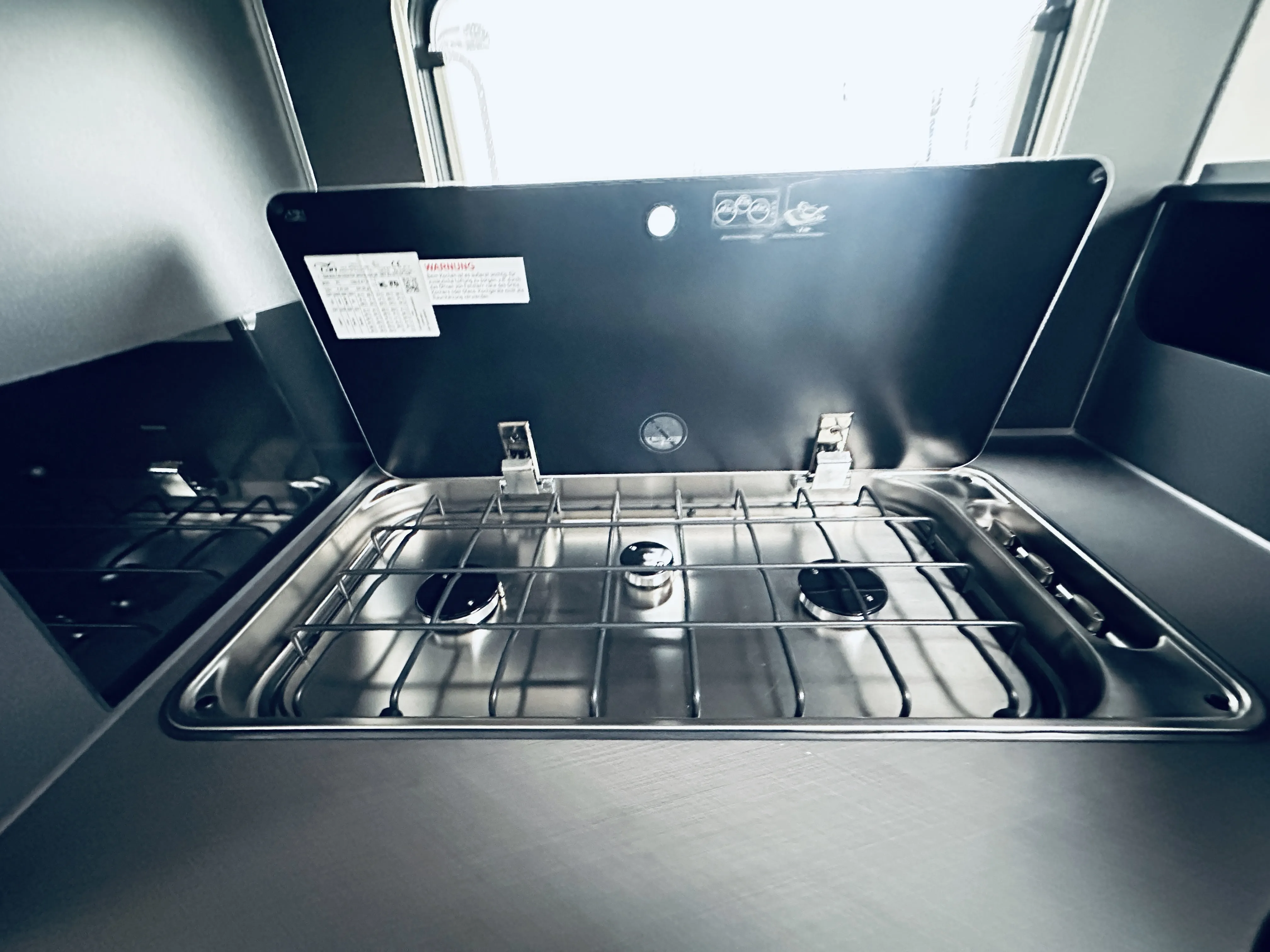 Knaus Life Ti 650 MF 4956 (12).JPG