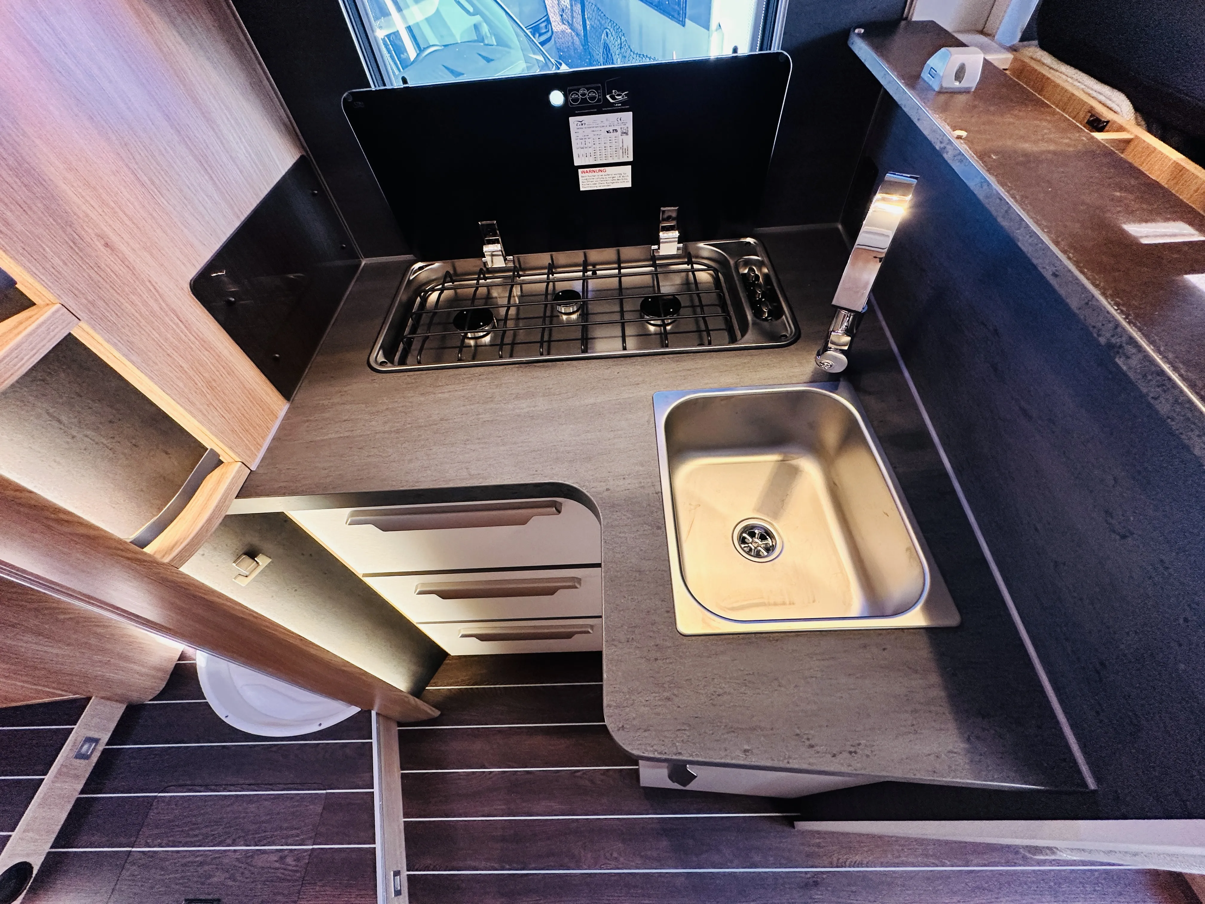 Knaus Sky Ti 700 MEG 4985  IC ( (11).43821255.JPG