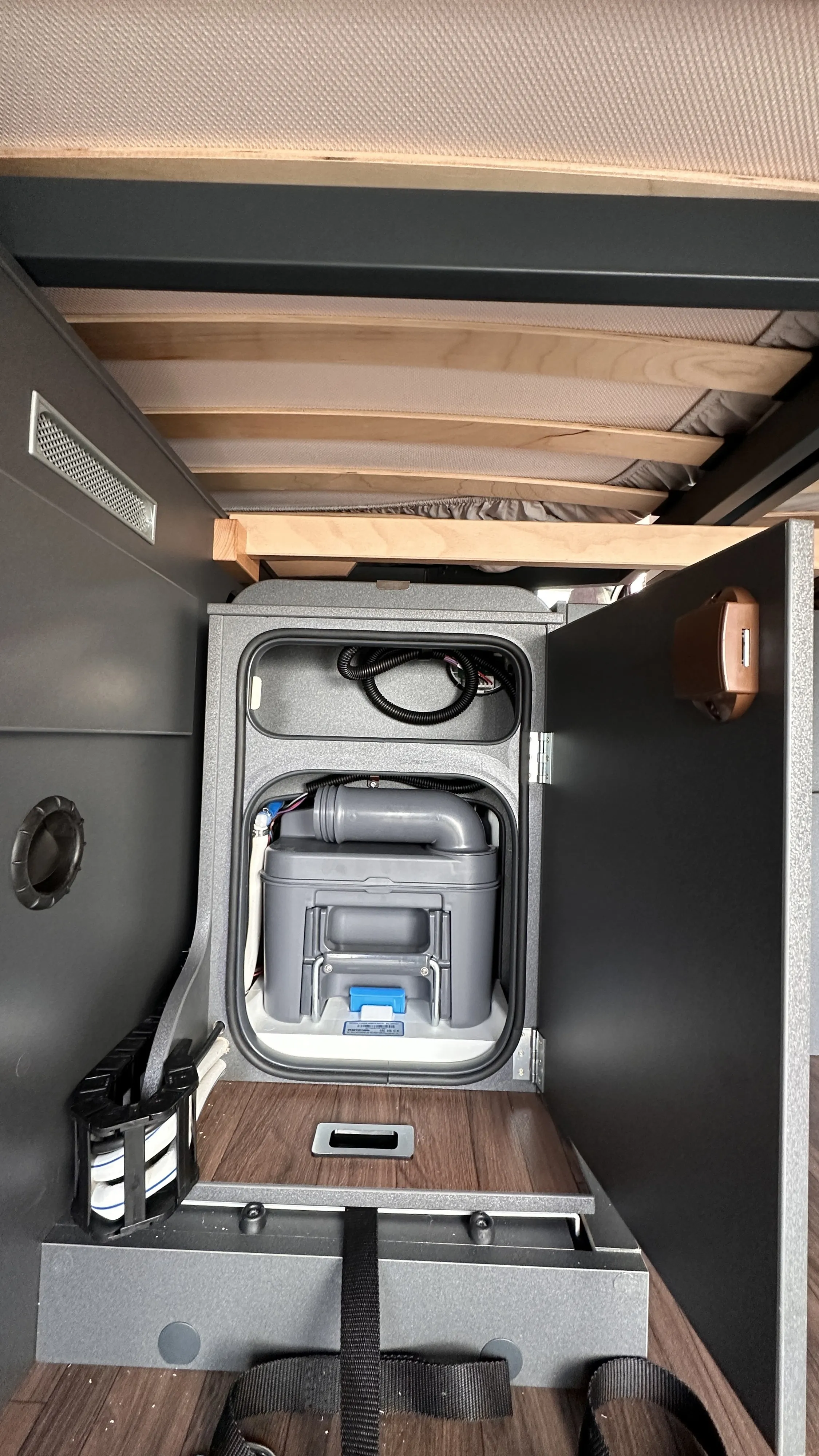 Knaus BoxLife Pro 600 Lifetime 4768 (26).JPG