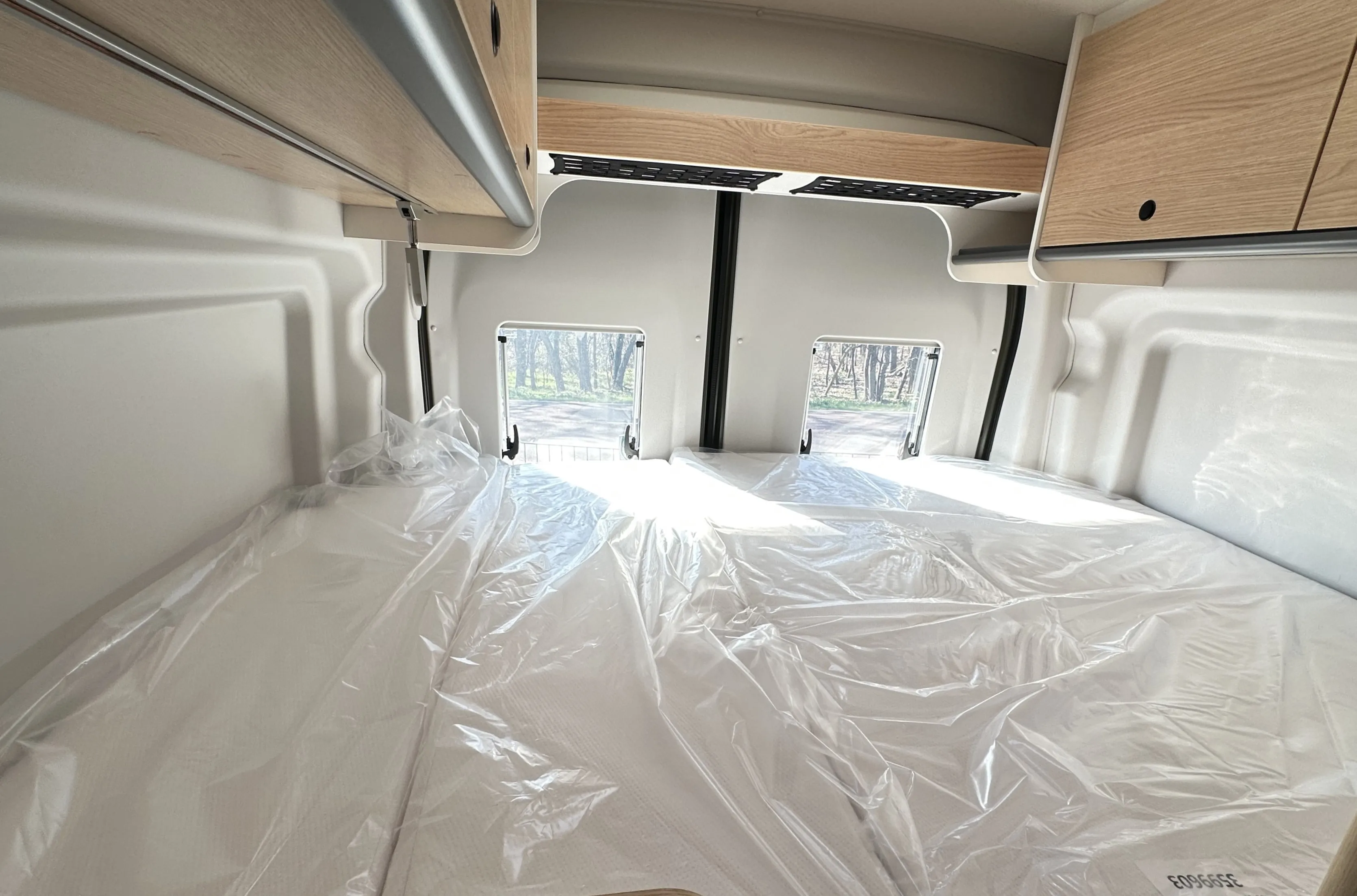 Sunlight A Cliff 4 x 4 -5065   (20).JPG