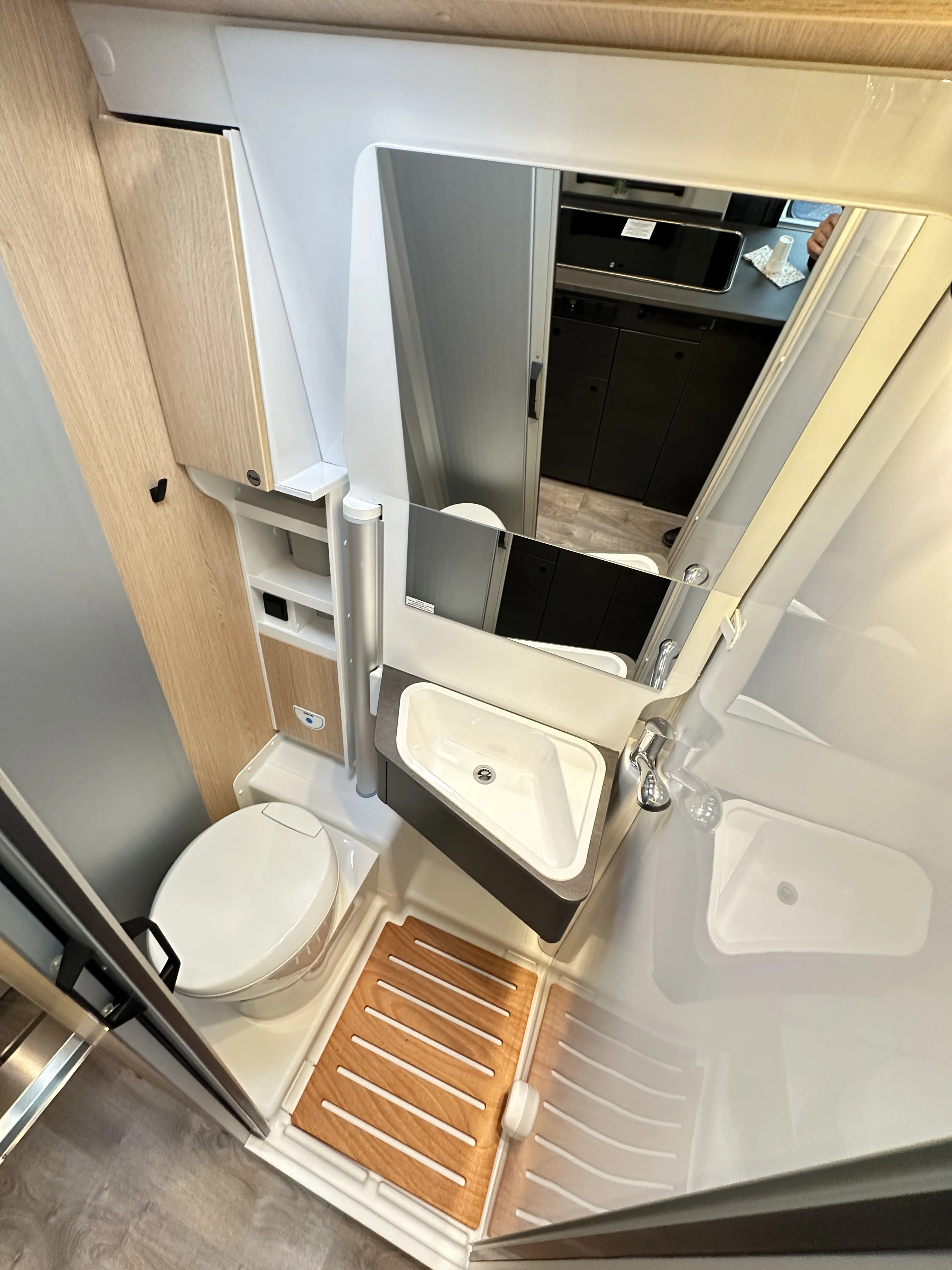 Sunlight Cliff 640  - 5033 (9)6.webp