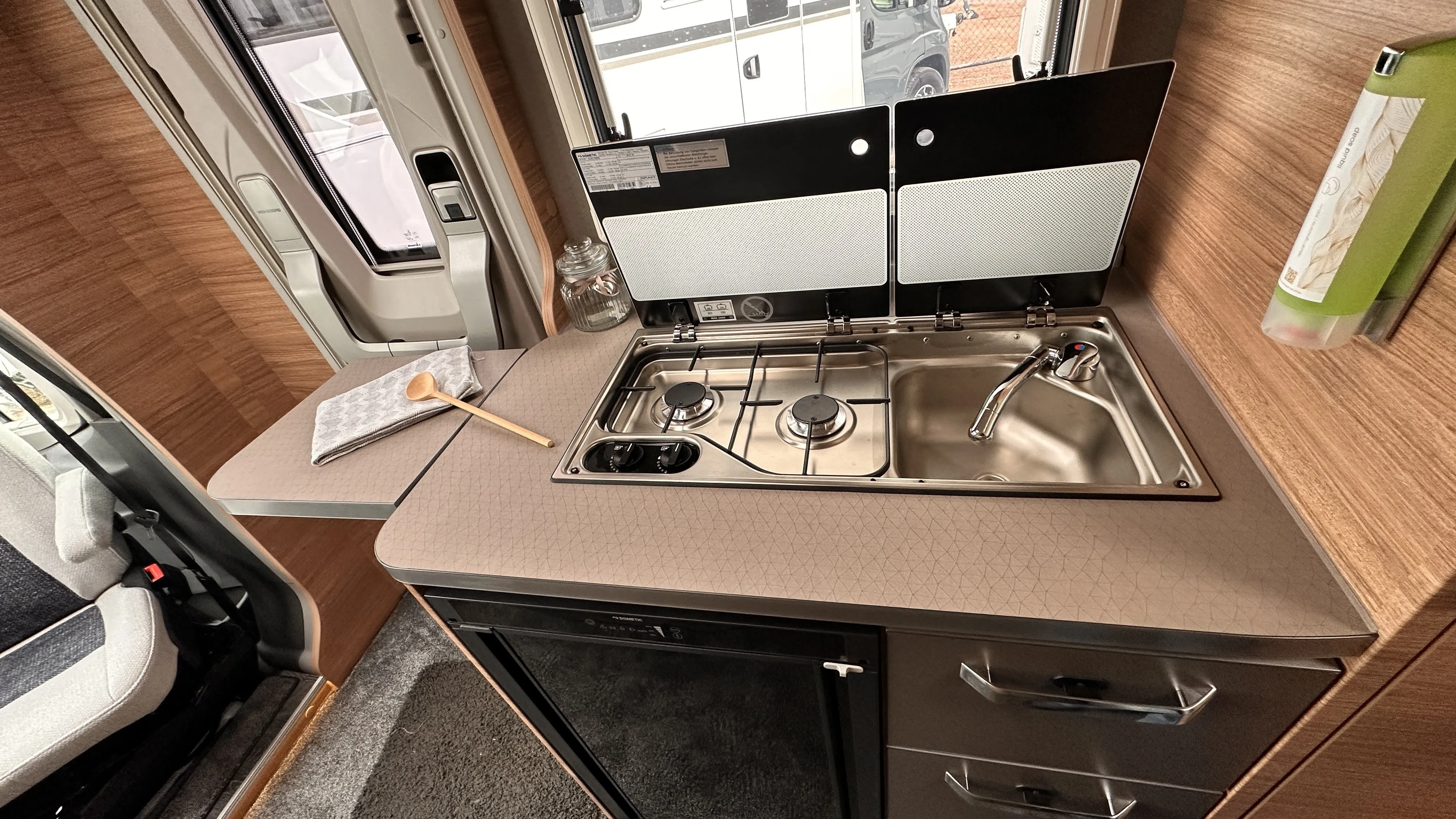 WB CaraLoft 550 MG 4723  (11).JPG