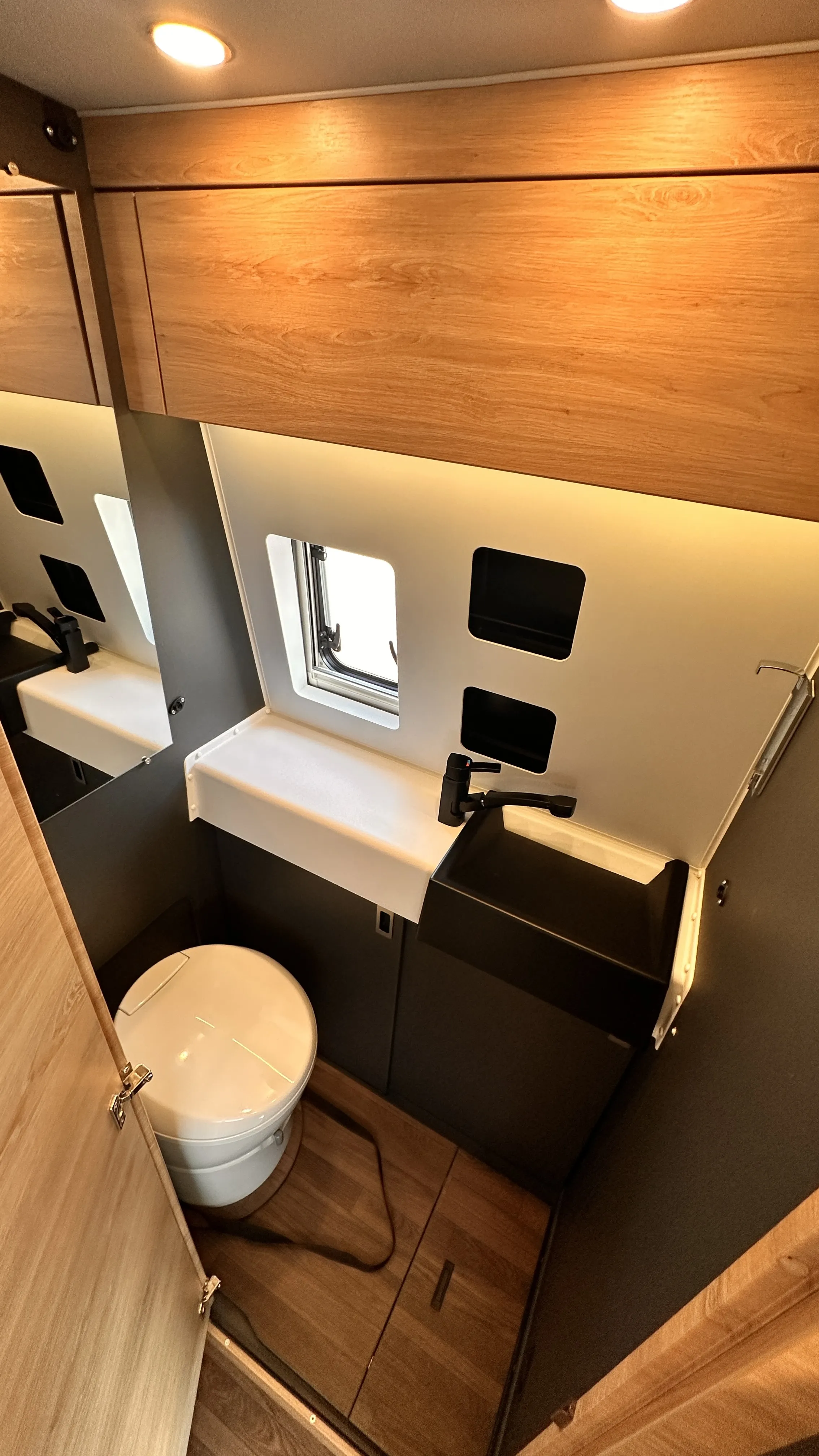 Knaus Boxlife Pro 600 4777 - Miet 4  2025 (16).JPG