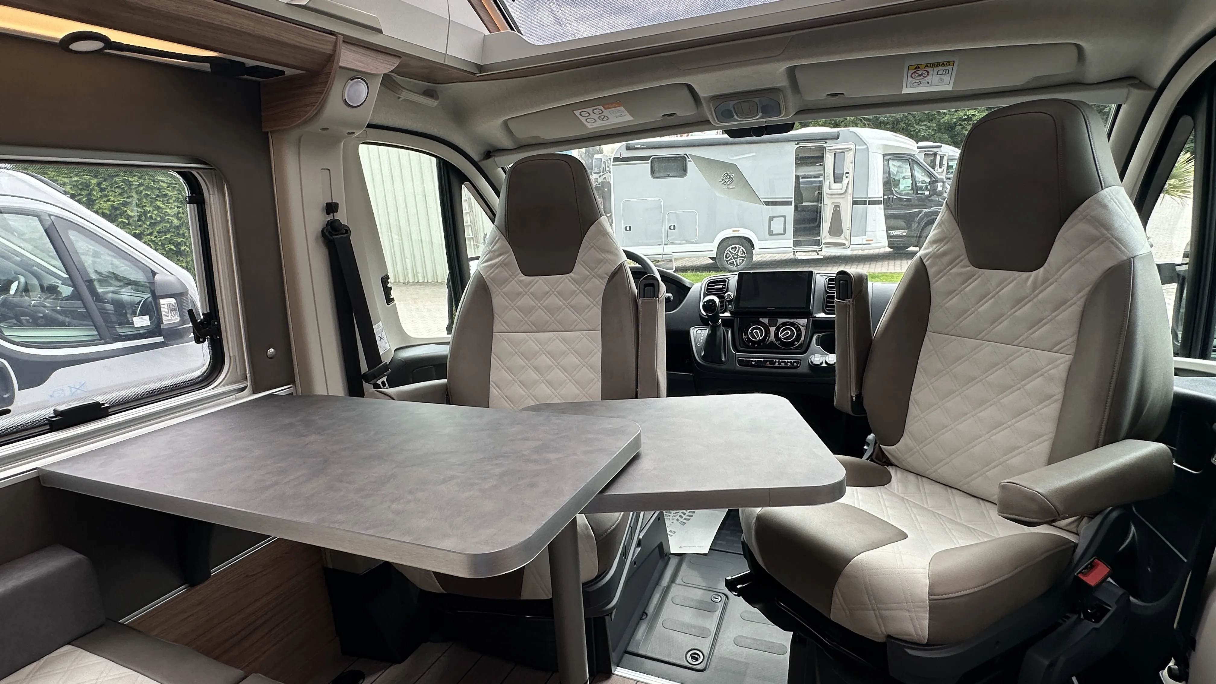 Knaus Boxlife 600 4836 Miet 3 (22).JPG