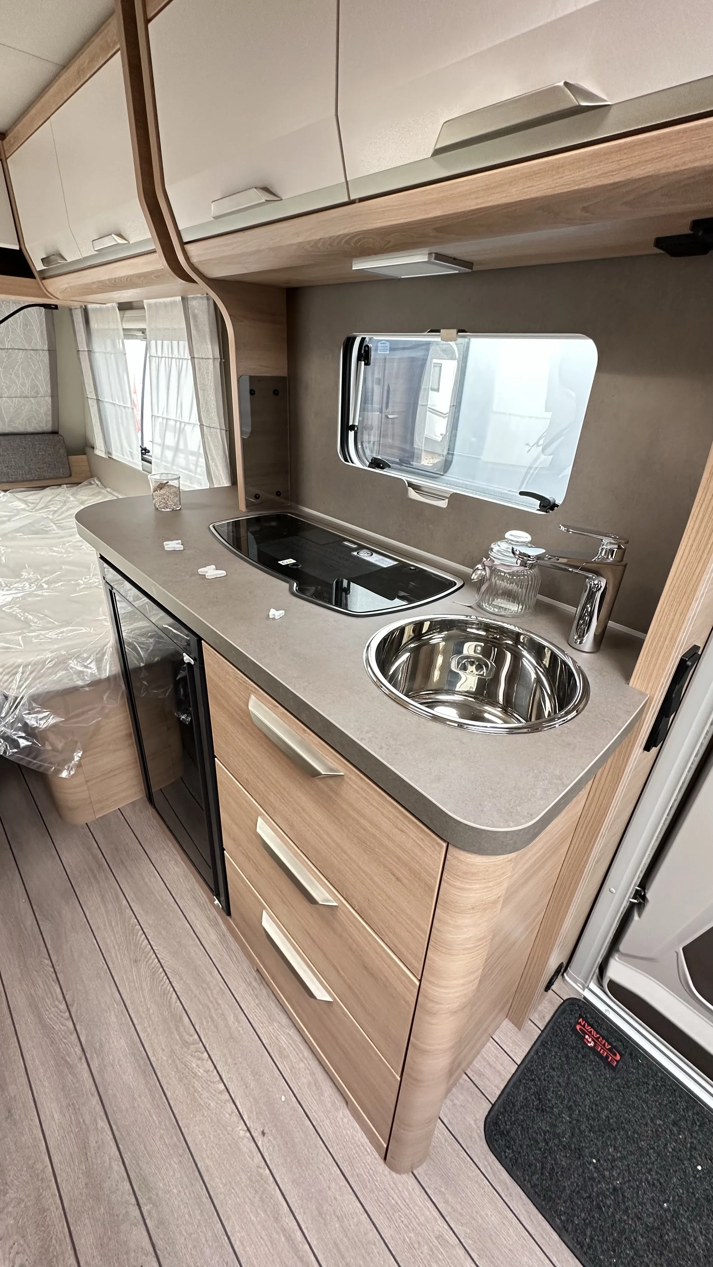 Knaus SW 500 EU 4346 (10).JPG