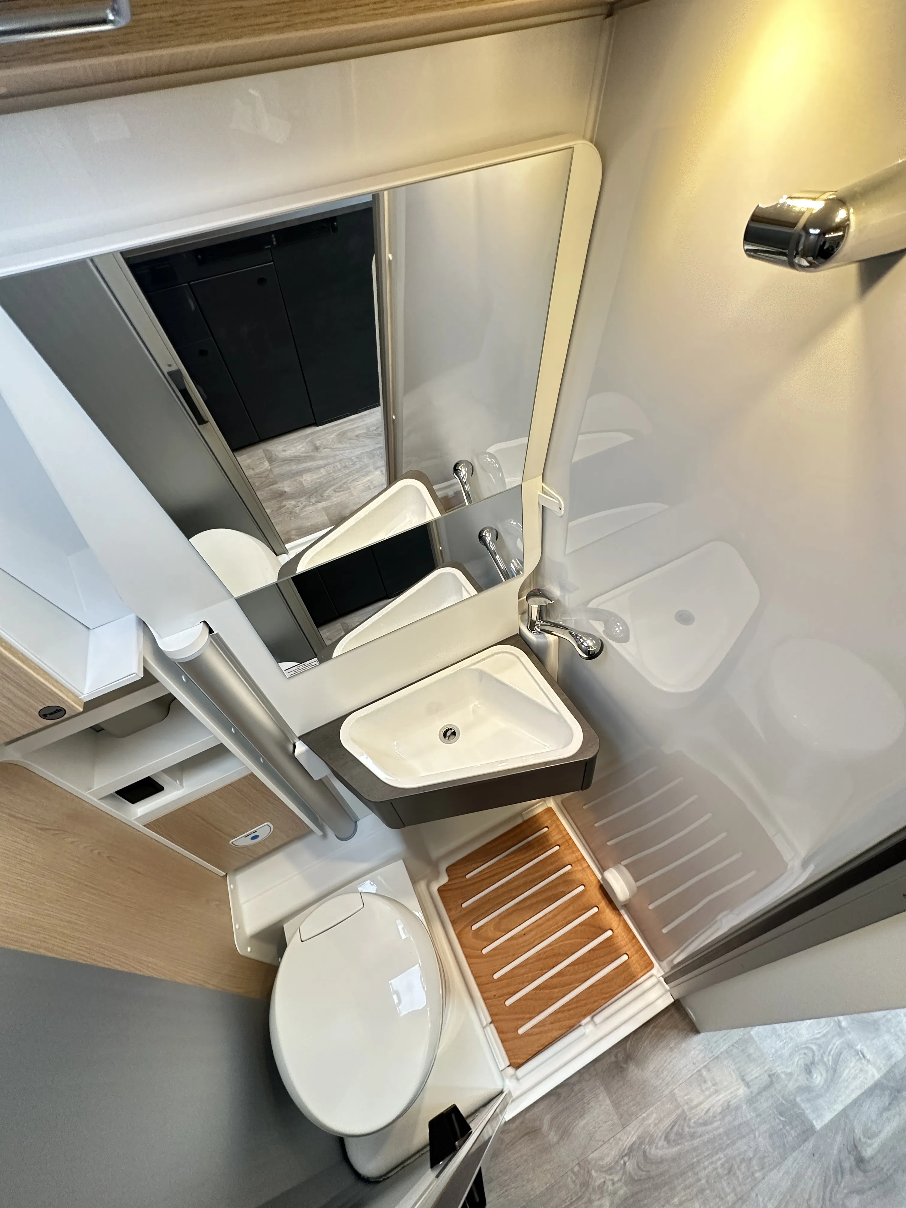 Sunlight Cliff 640  - 5033 (10)10.webp