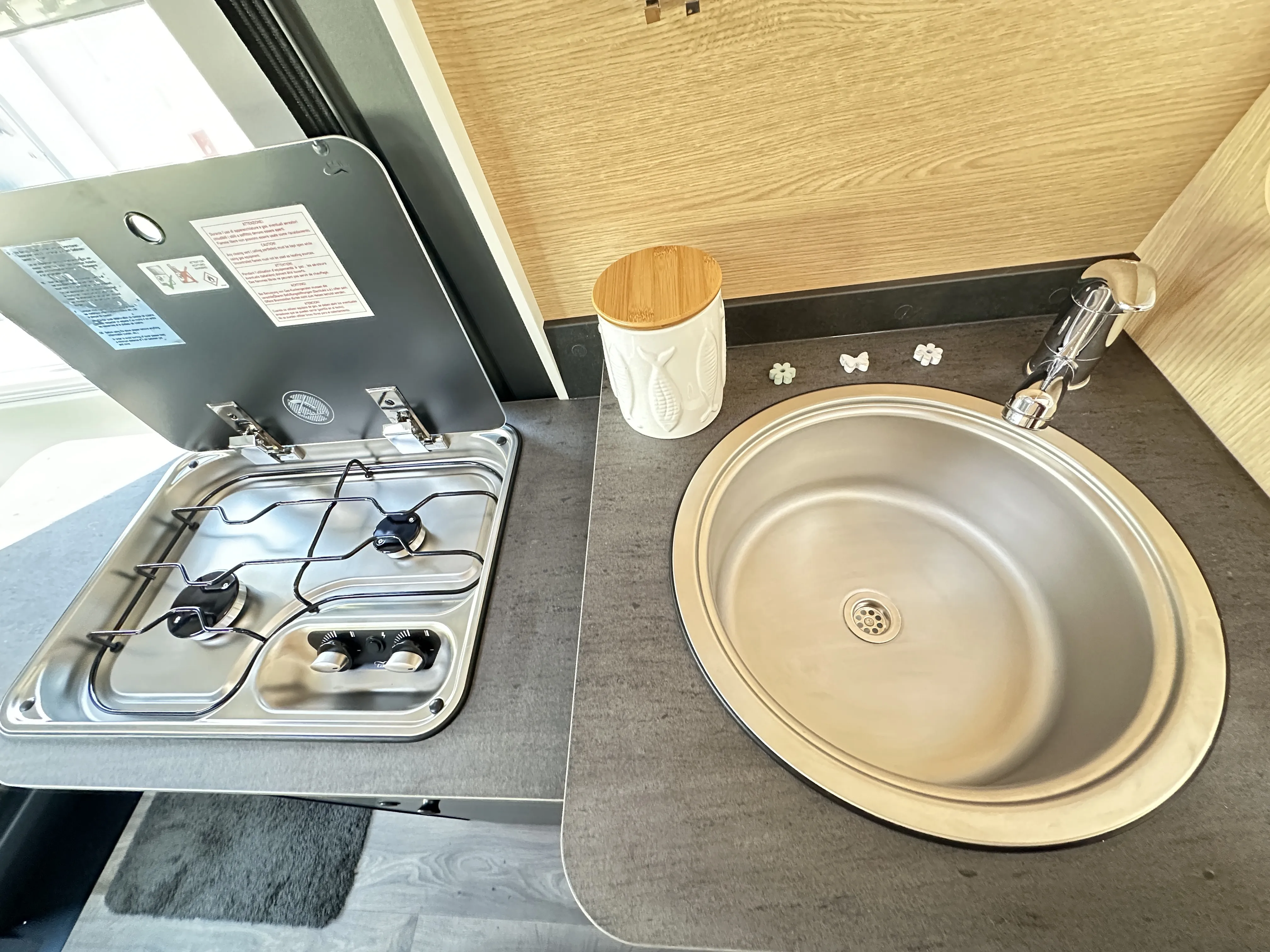 Sunlight A Cliff 4 x 4 -5065   (18).JPG