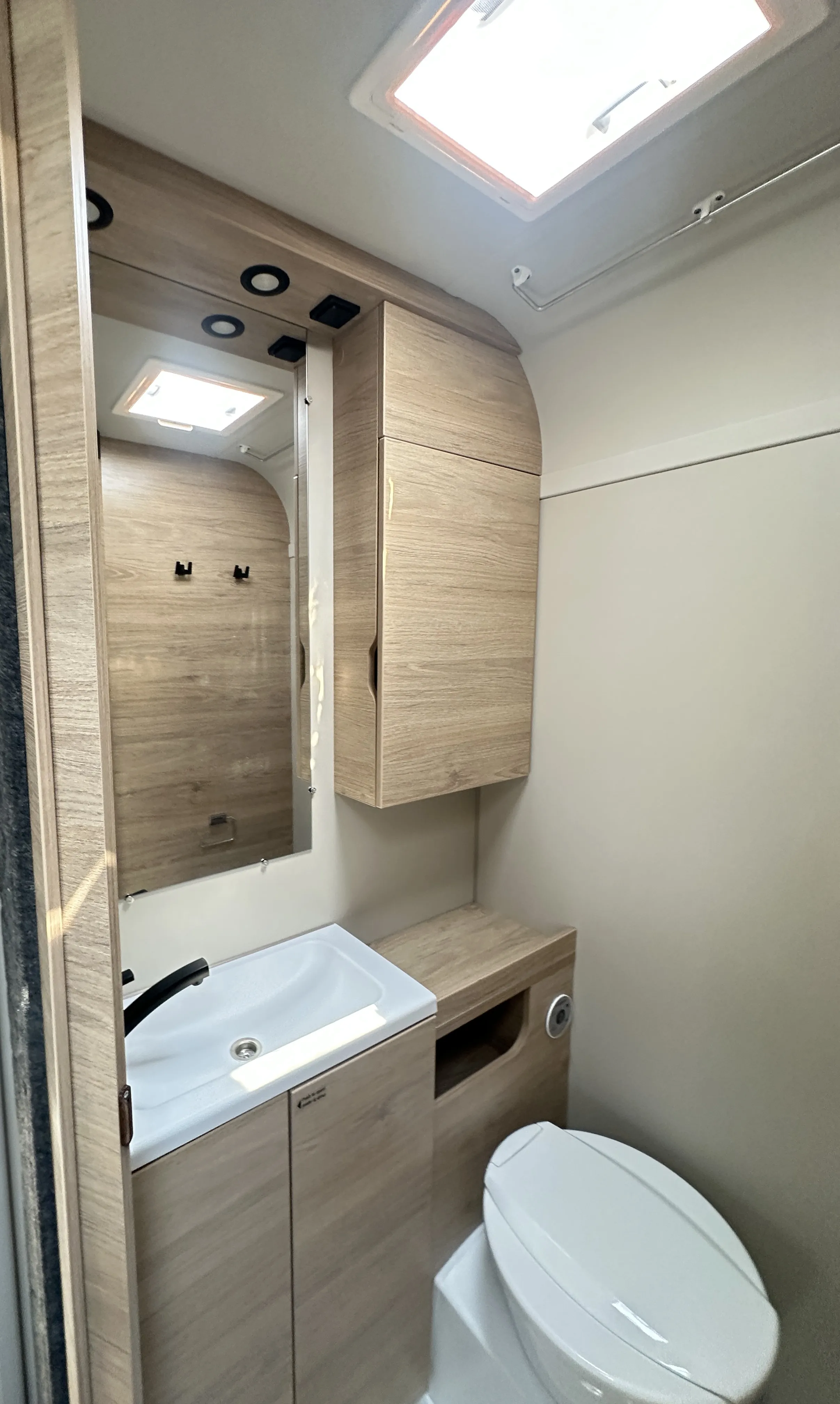 WB CaraOne 390 QD - 5221 (9).JPG