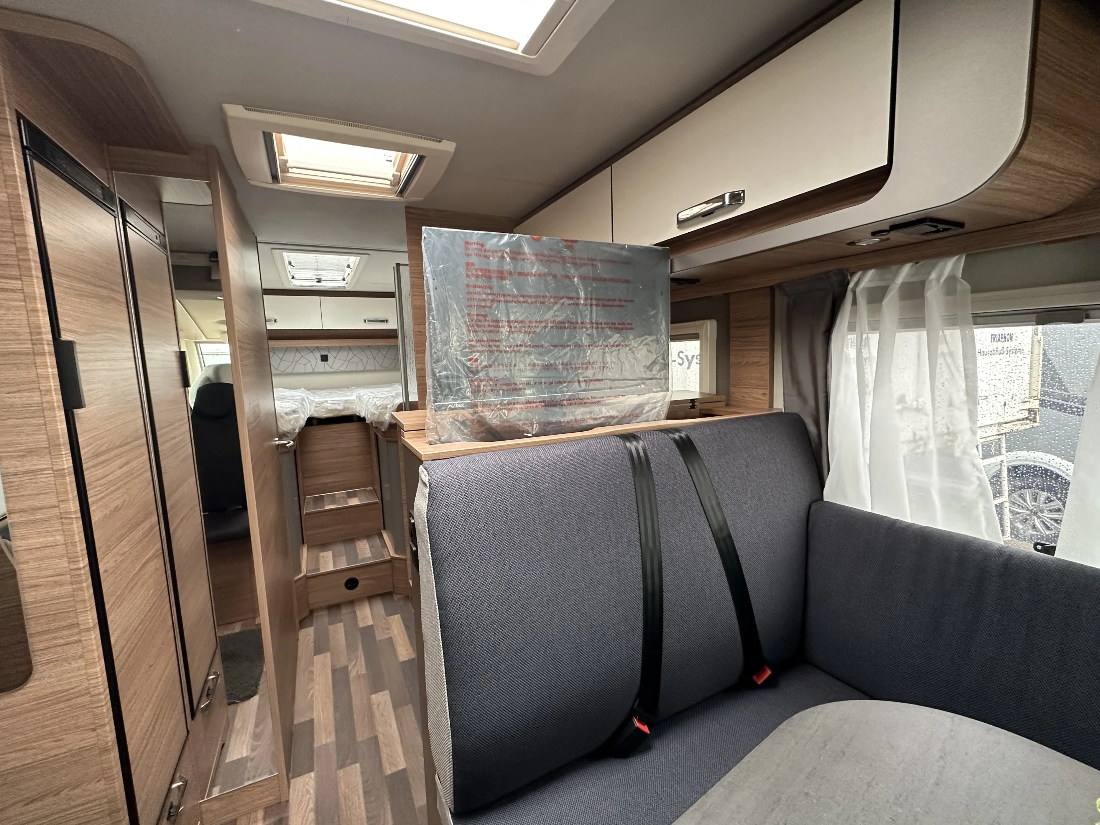 WB CaraCore 700 MEG 5081 (15).JPG
