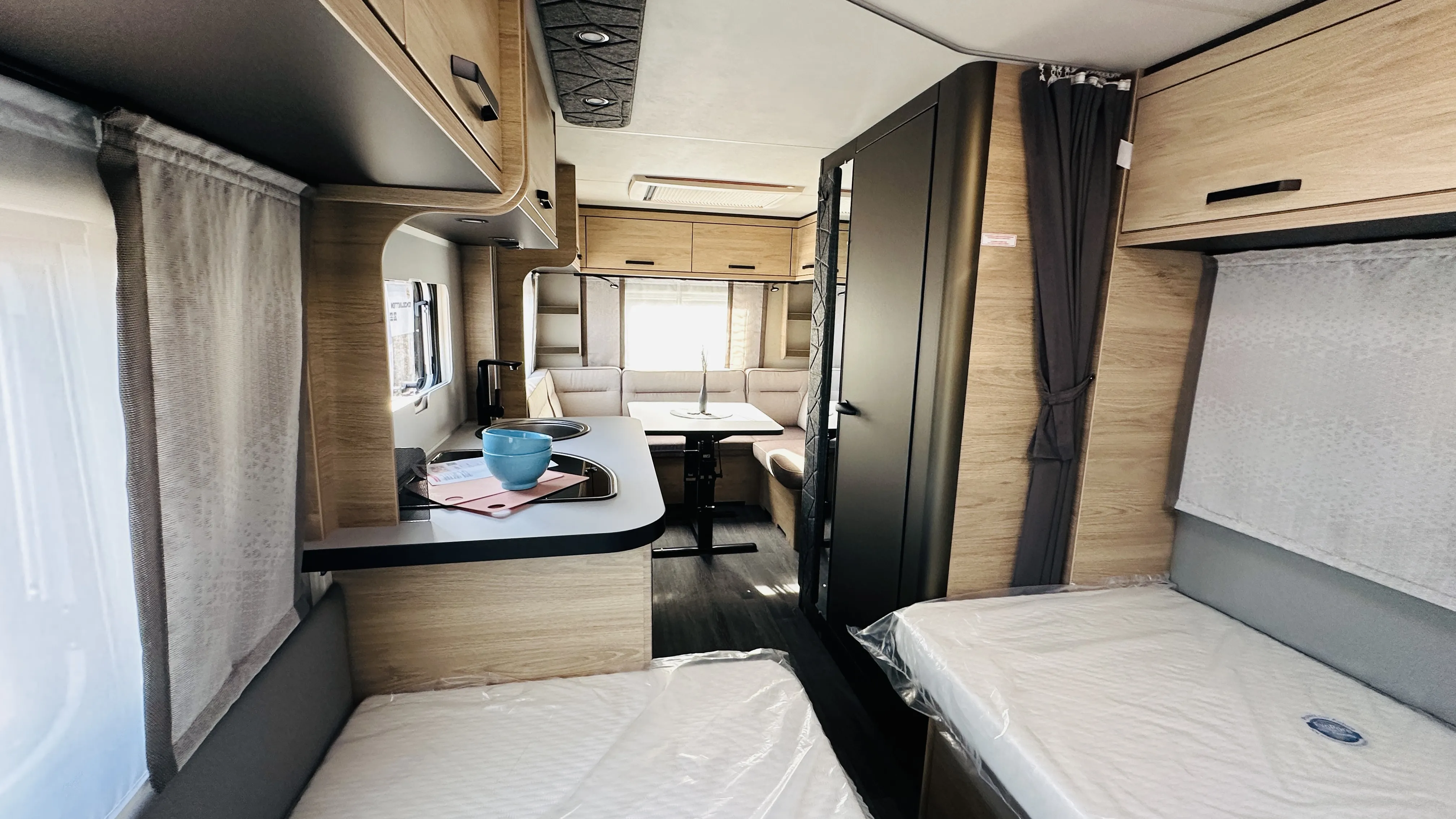 WB CaraOne 480 EU 5211 (7).JPG
