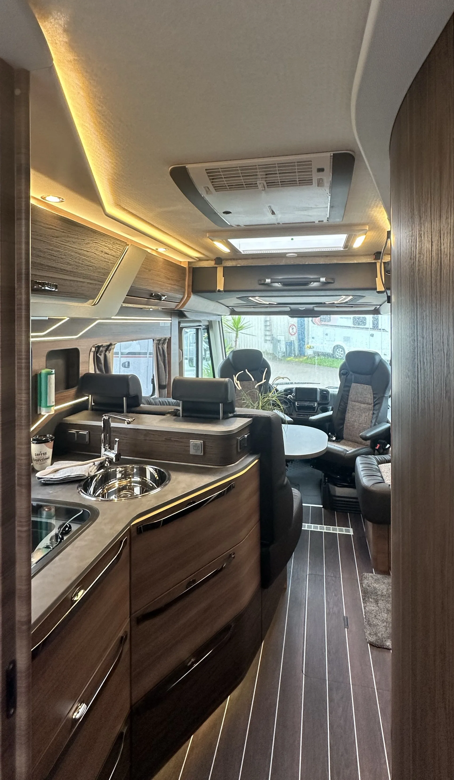 Knaus Sun I 700 LEG (17).JPG 4691.37938181.JPG