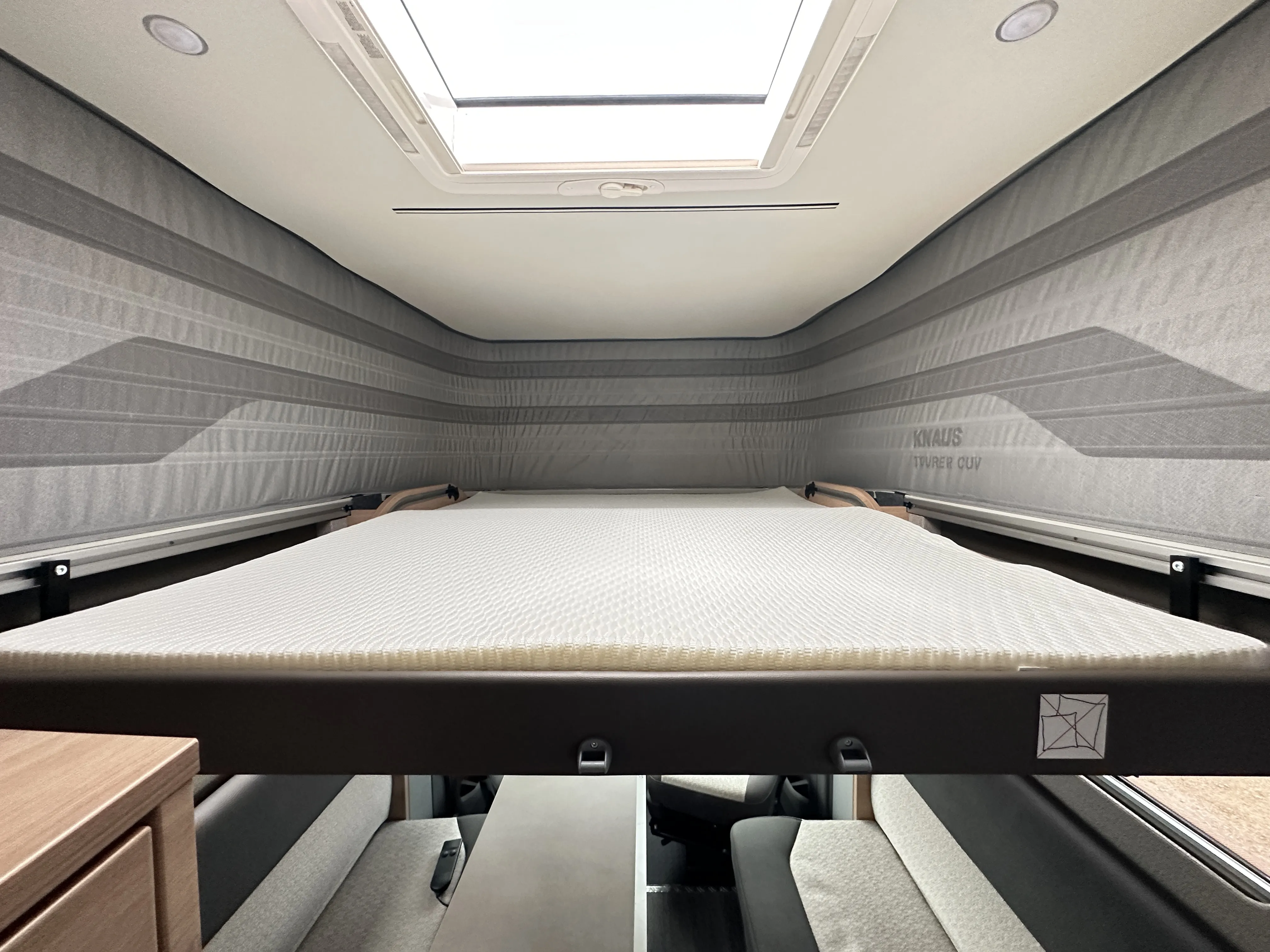 Knaus Tourer CUV 500 LT  - 4540   (5).JPG