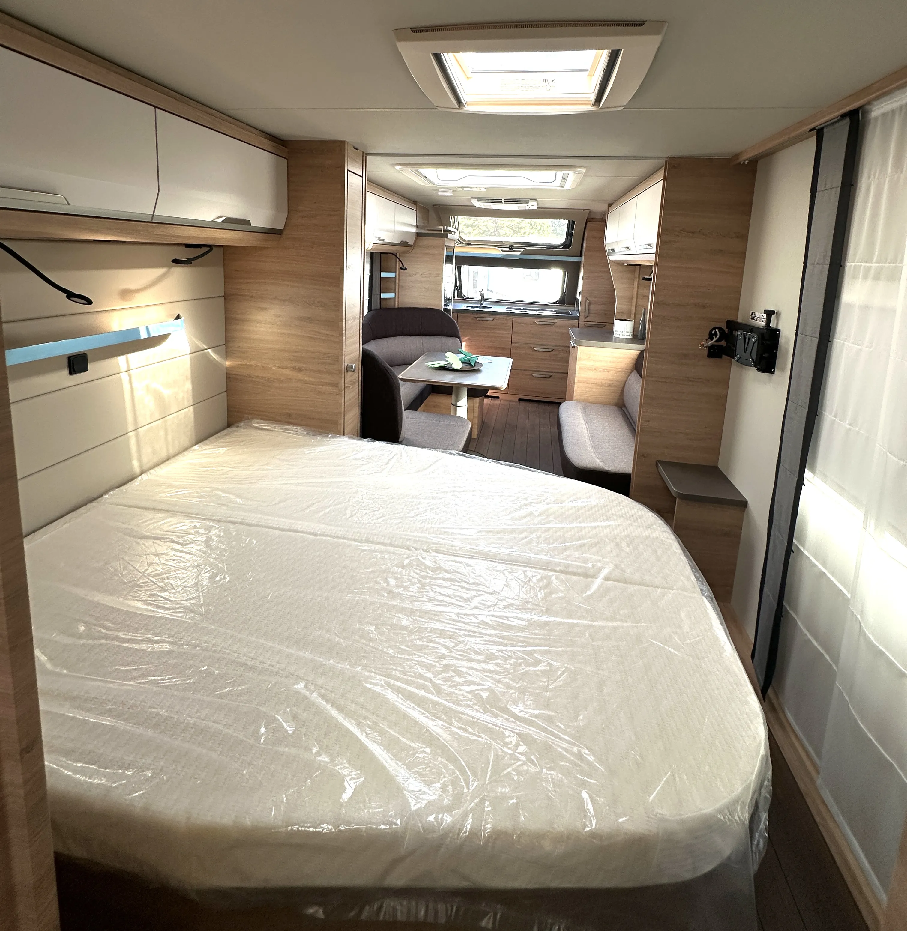 Knaus SW 650 PXB 5272 (19).JPG