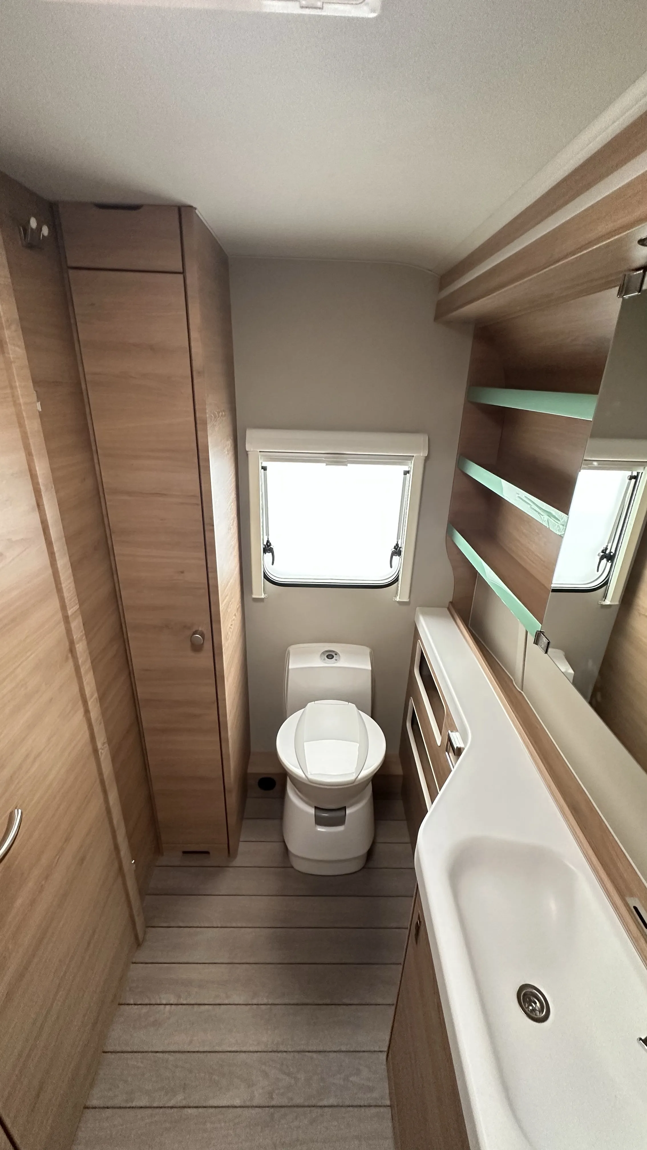 Knaus SW 650 PXB 4238 (11).JPG