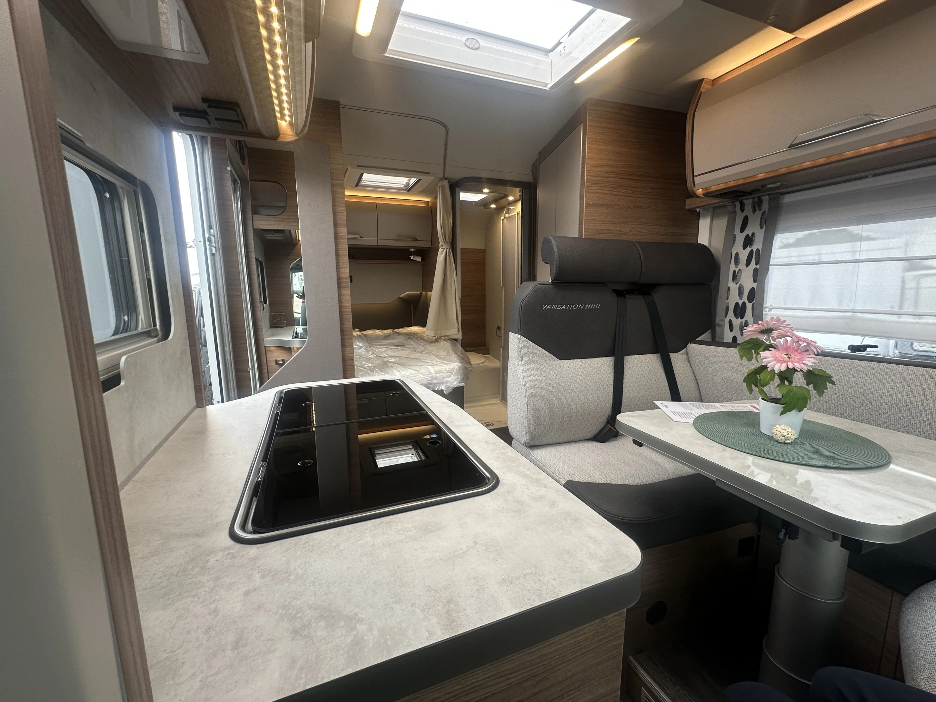 Knaus Vansation 550 MF - 5249 (7).JPG
