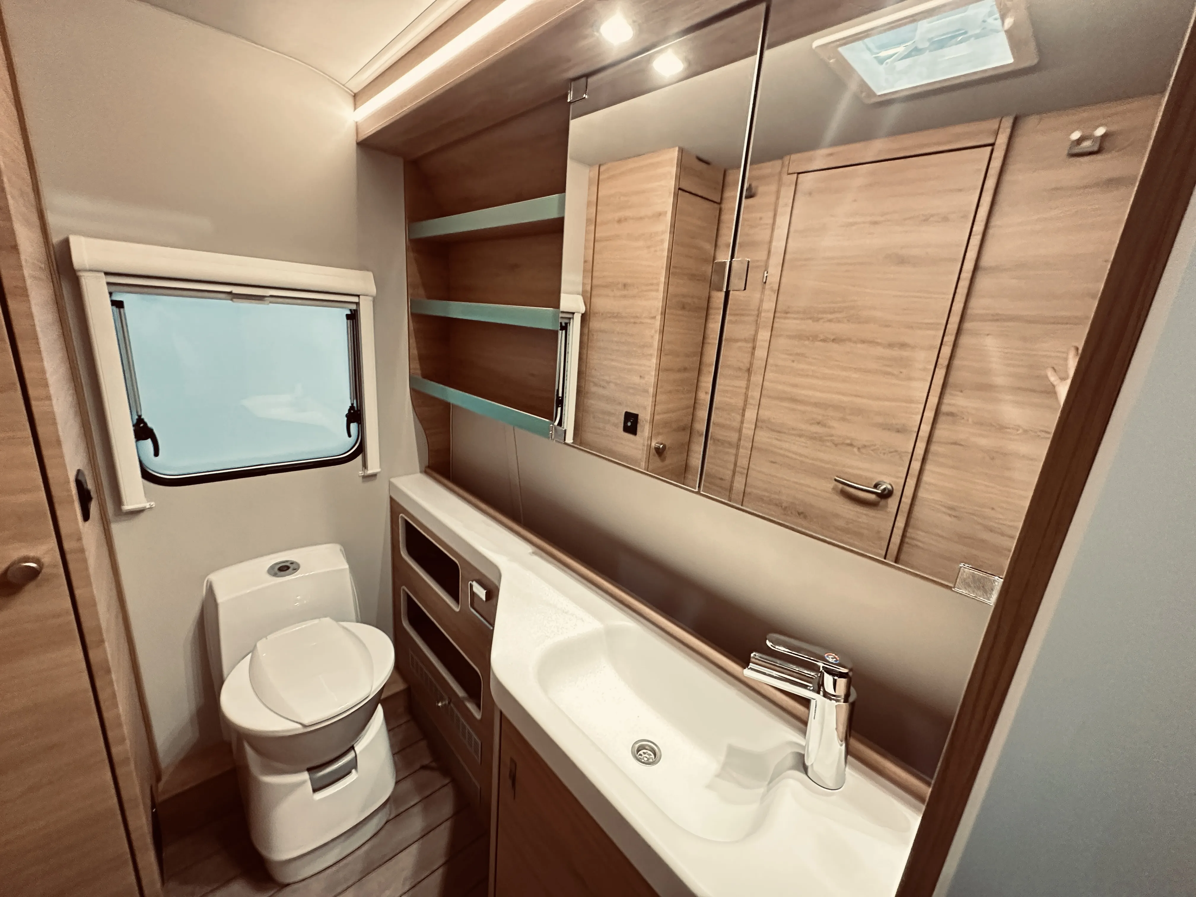 Knaus SW  650 PXP 4998 (9).44215321.JPG