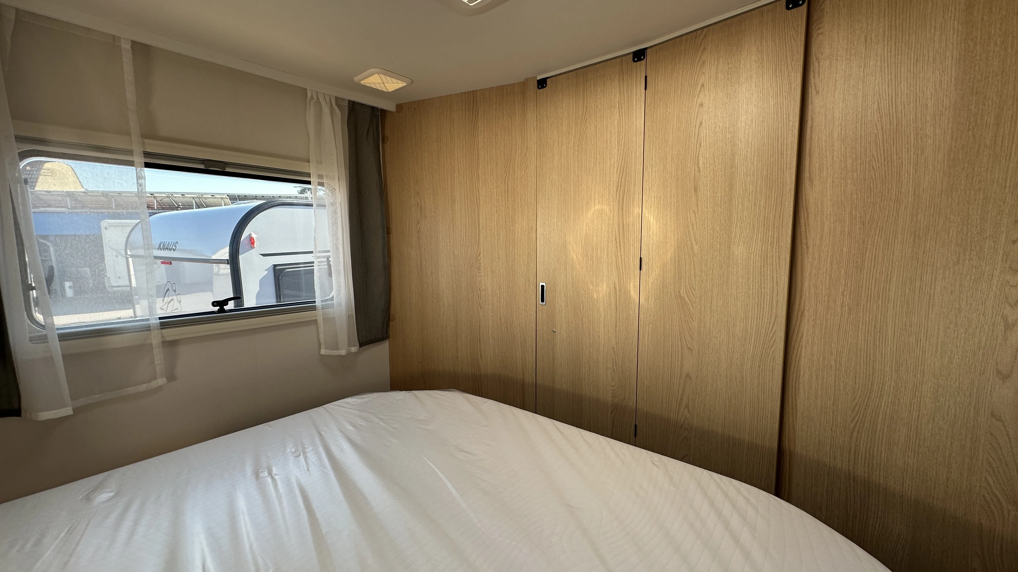 Sunlight T69LC  5242 (20).JPG