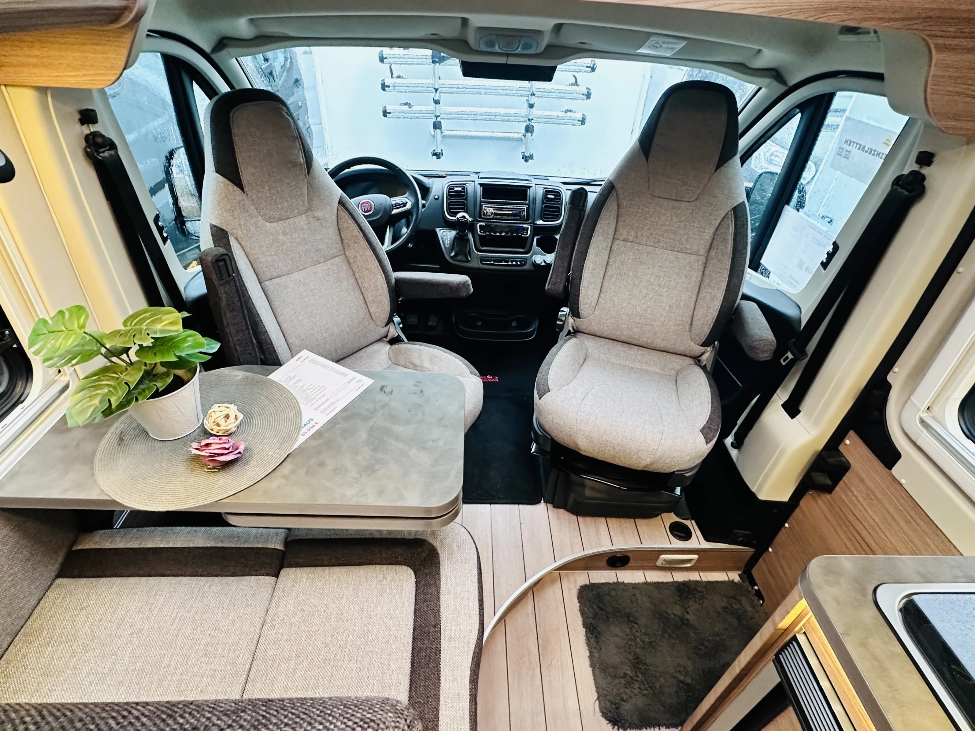 Knaus Box Live 600 ME   4982  ( (5).JPG