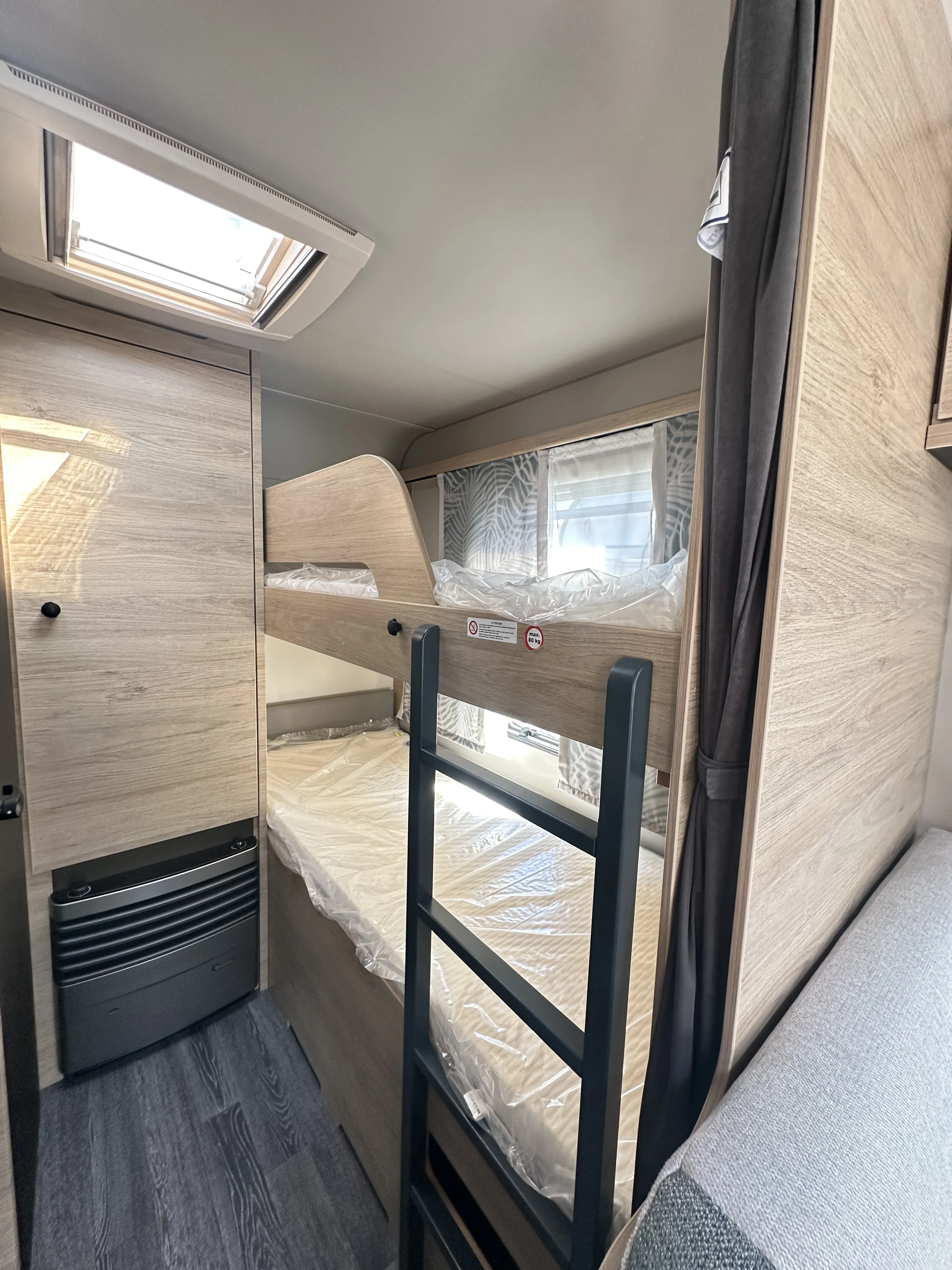 WB CaraOne HOT 550 QDK  5198 (13)9.webp