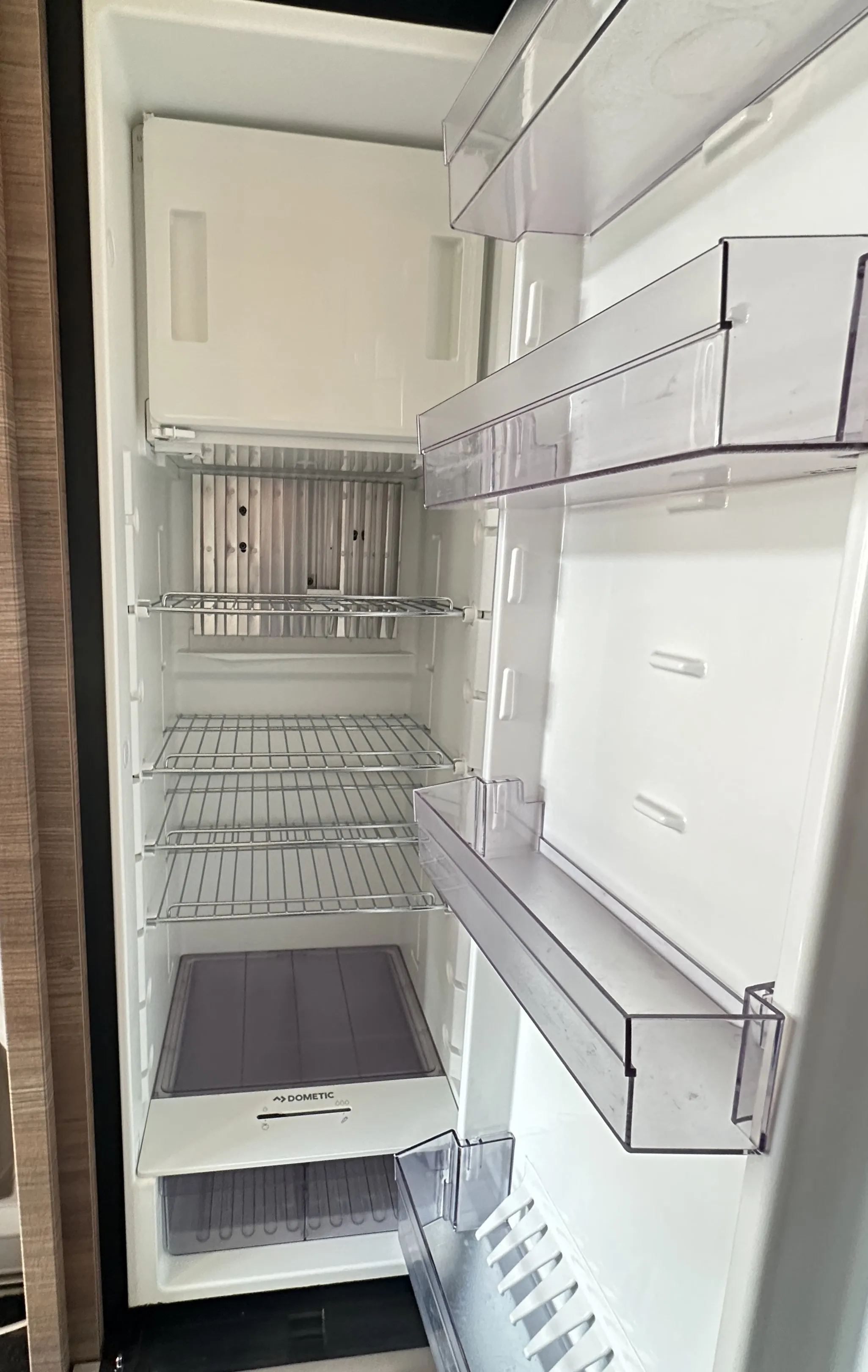 Knaus Live Wave 650 MF gebr. 5067 (14).JPG