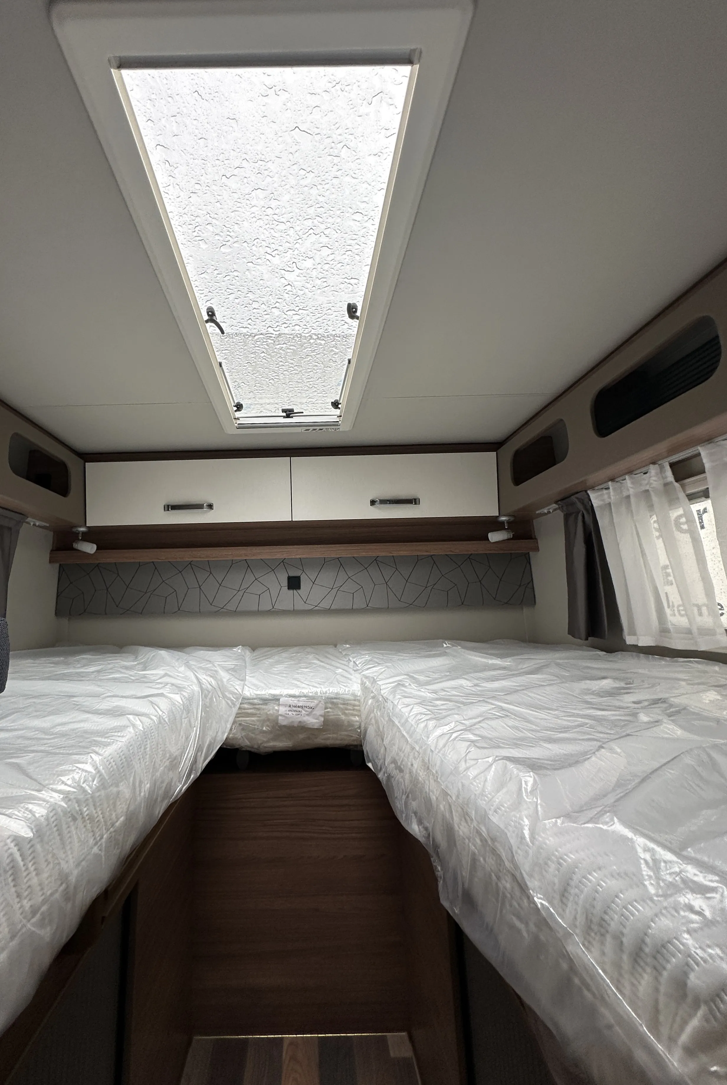 WB CaraCore 700 MEG 5081 (19).JPG