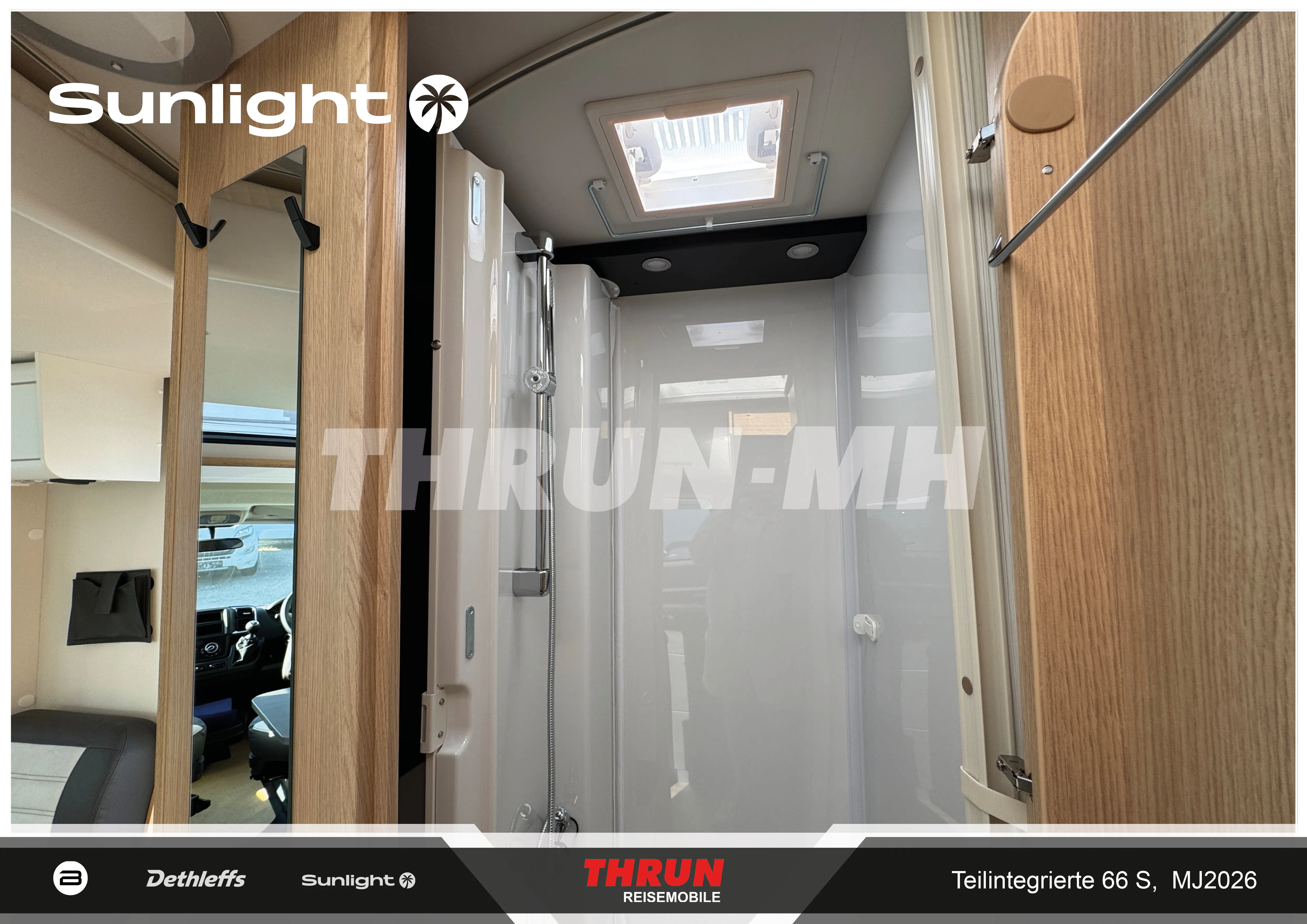 19_Teilintegrierte66S_Duschfenster.44660559.jpg