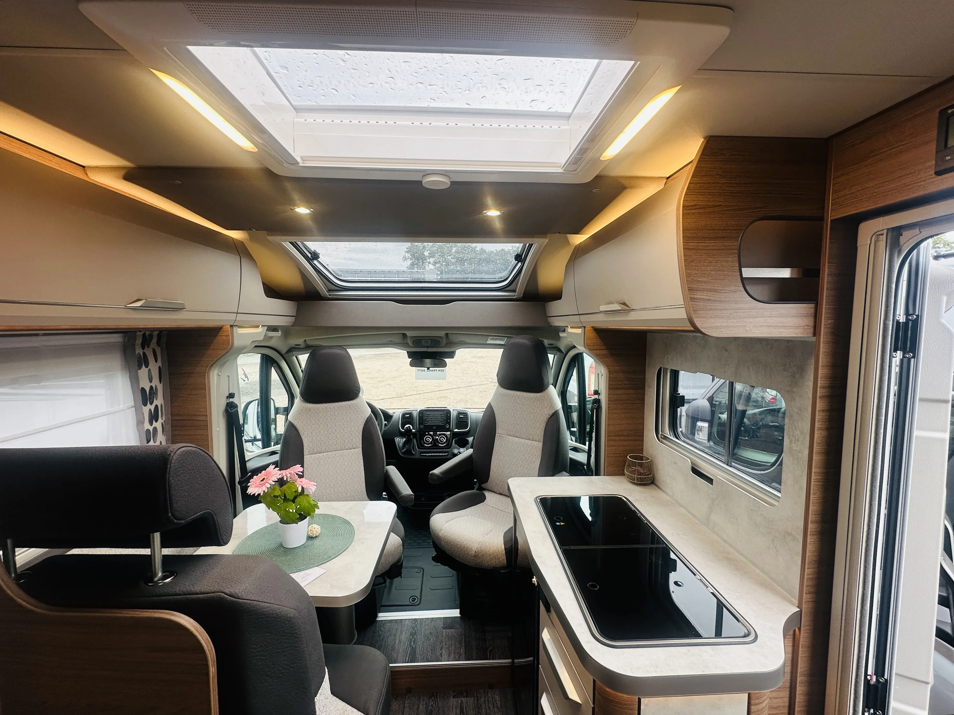 Knaus Vansation 550 MF - 5249 (12).JPG
