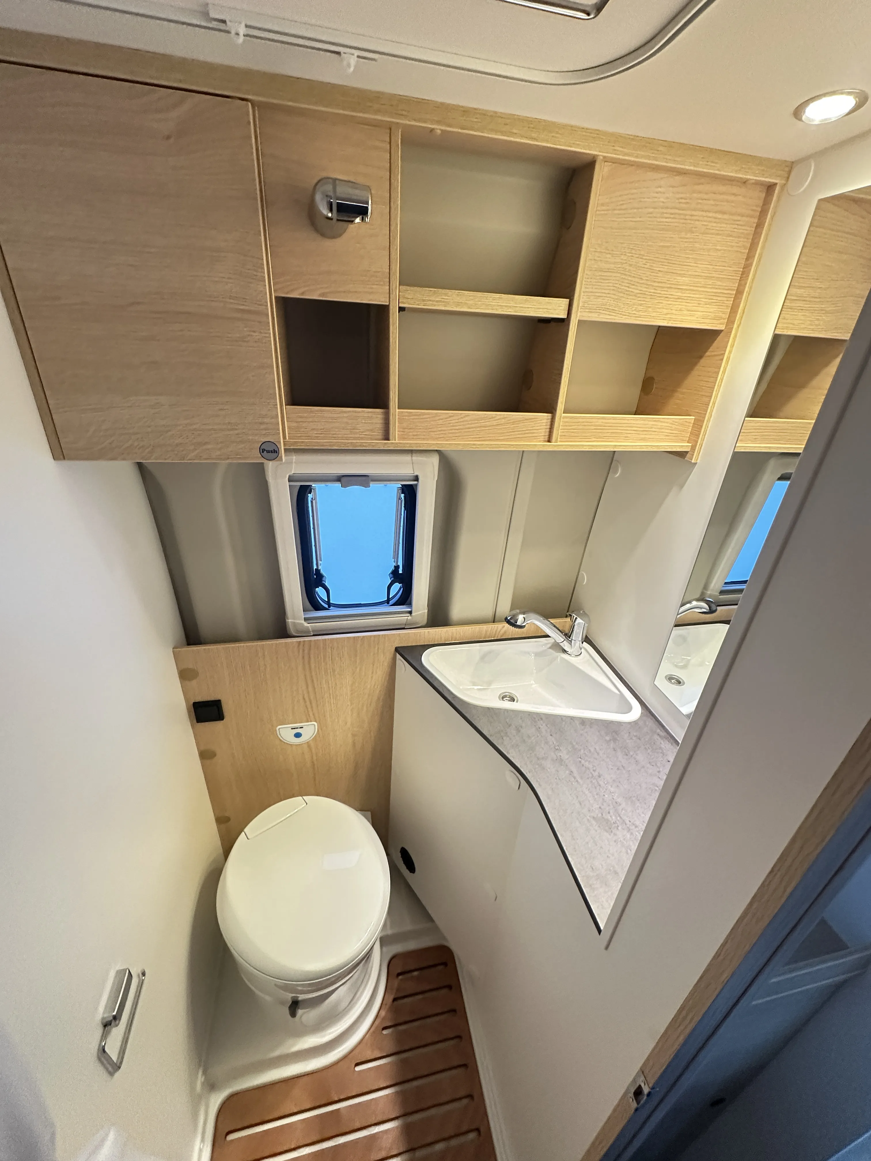 Sunlight Cliff 600 - 5025 (14).4433278310.webp