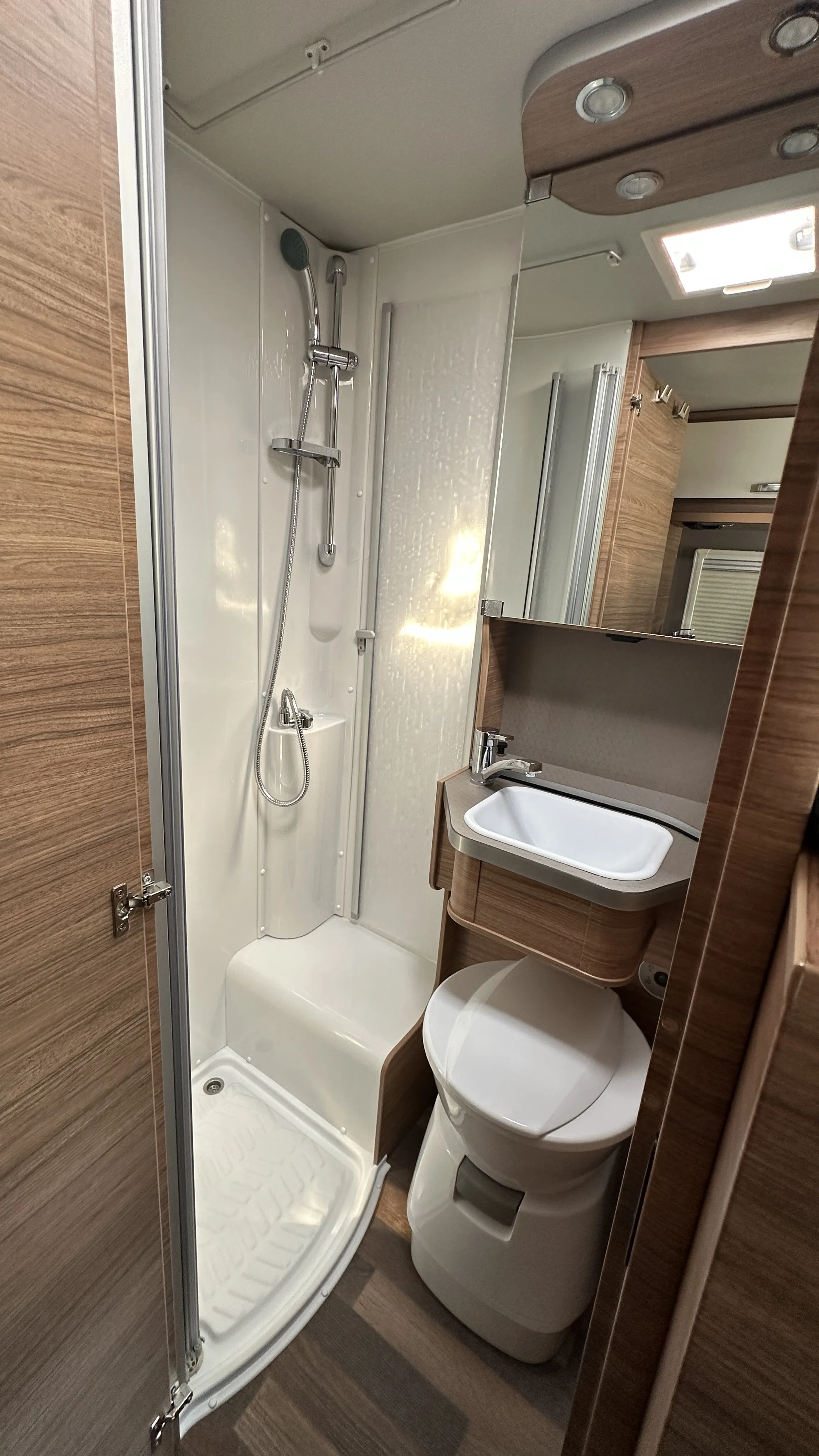 WB Pepper 600 MEG  5071 - Miet 24 (16).JPG