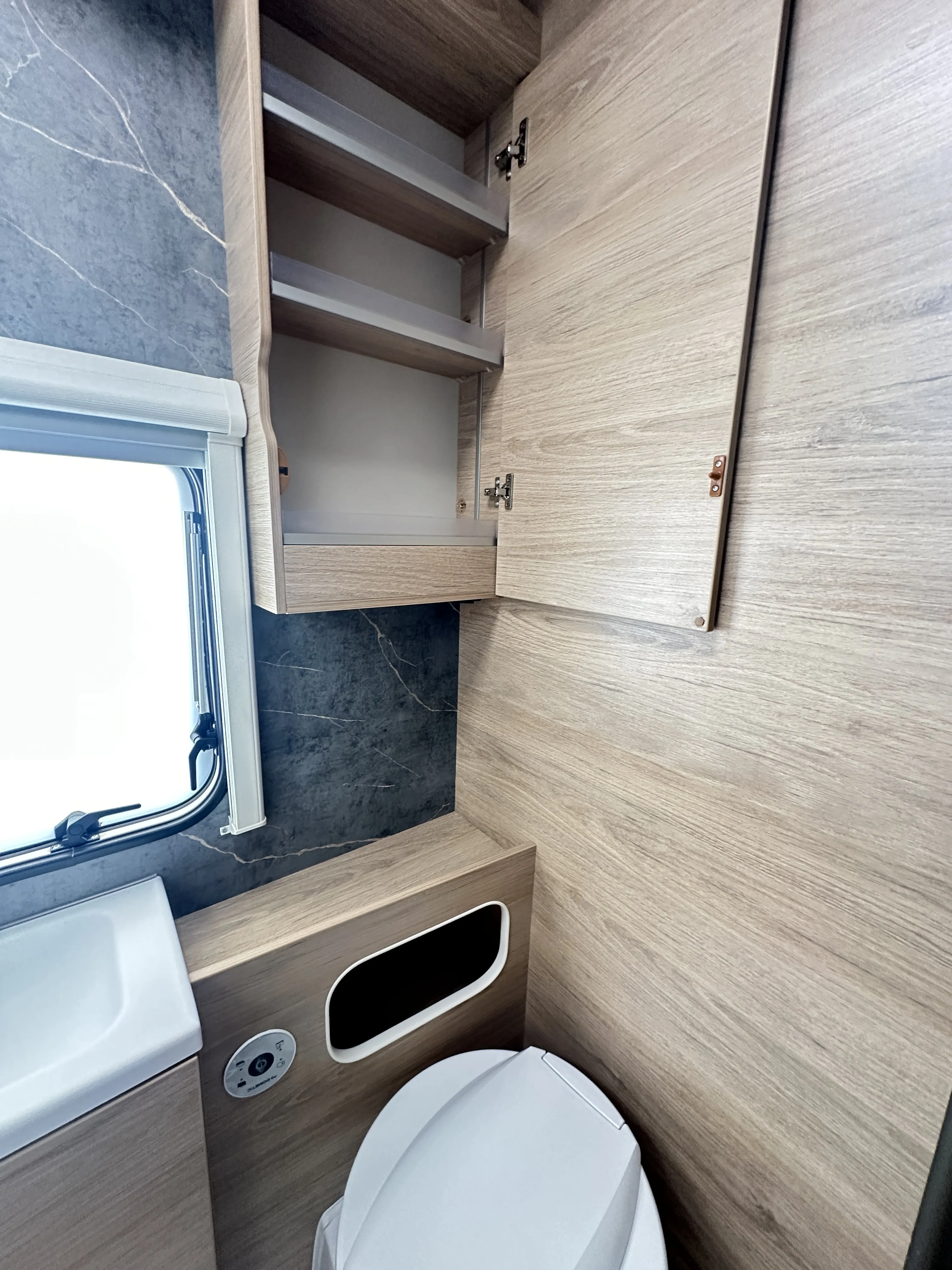 WB CaraOne 390 PUH 2026 - 4980 (17)4.webp