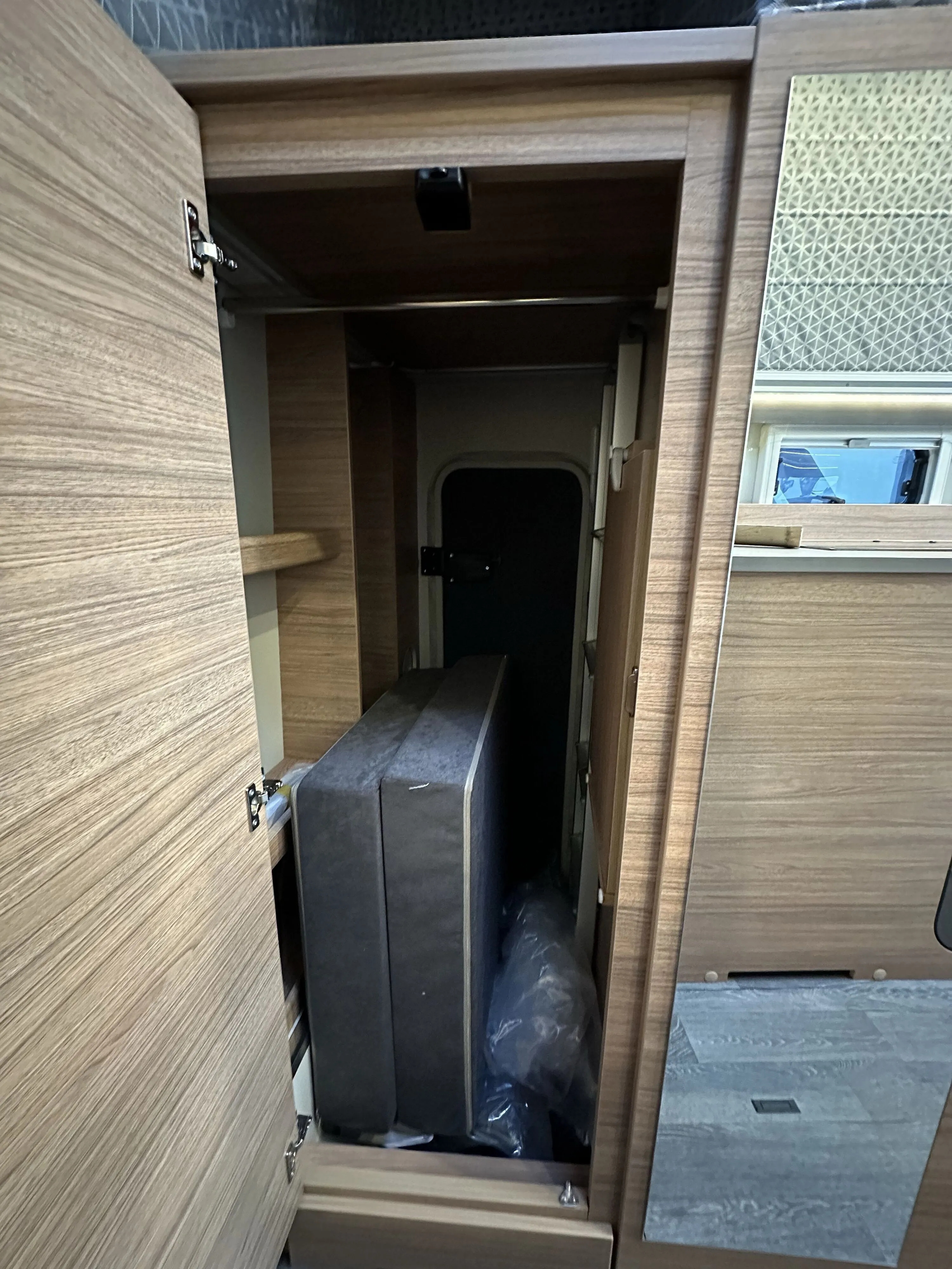 WB Tourer CUV 4470 (25)0.JPG