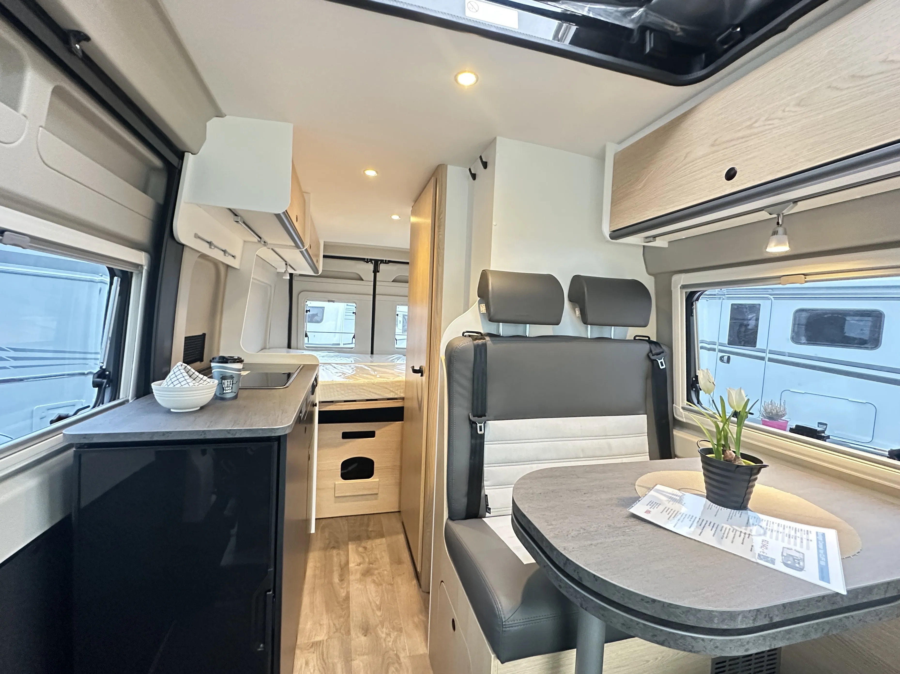 Sunlight Cliff 600 - 5025 (1).44332771.JPG