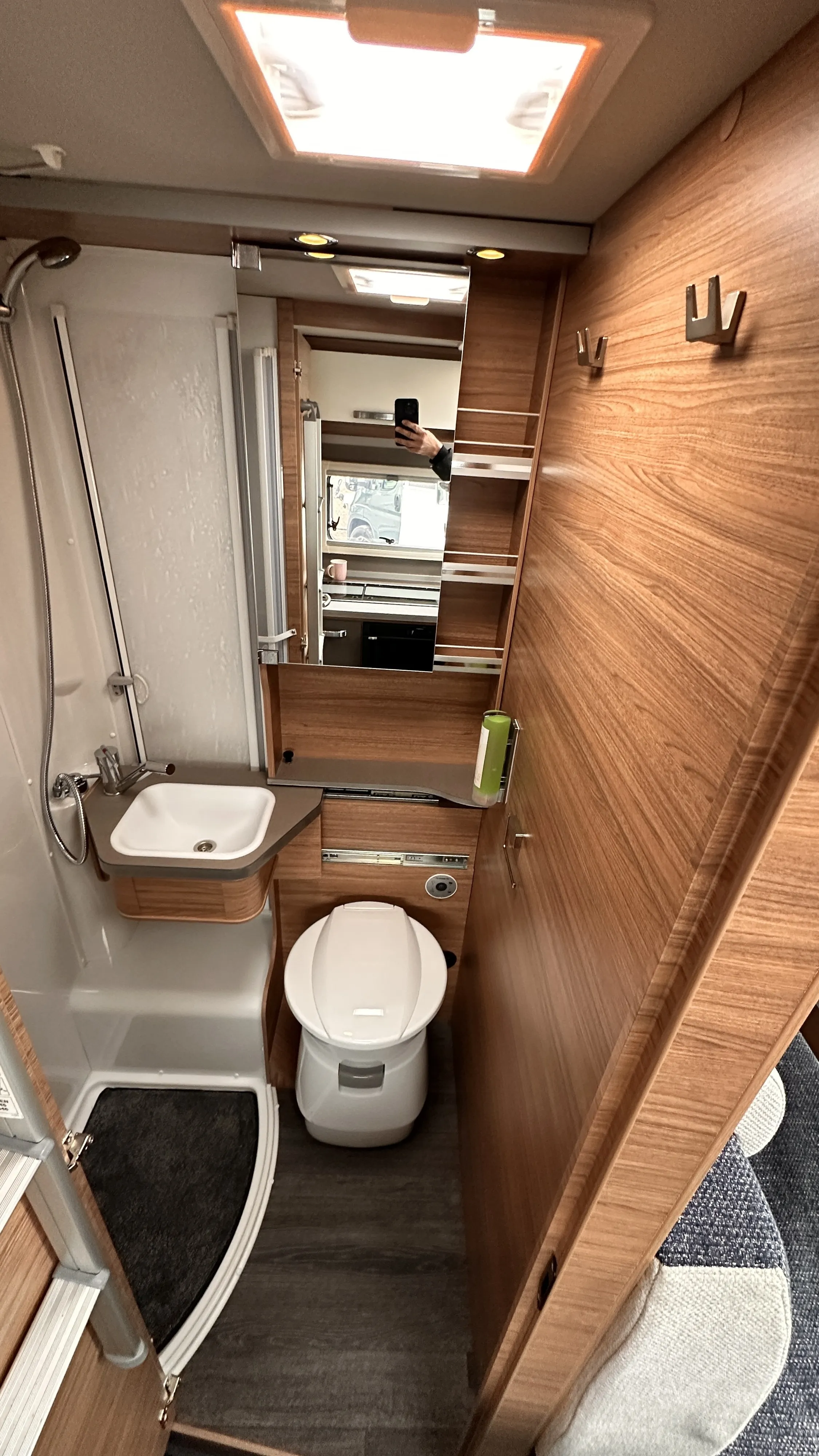 WB CaraLoft 550 MG 4723  (14).JPG