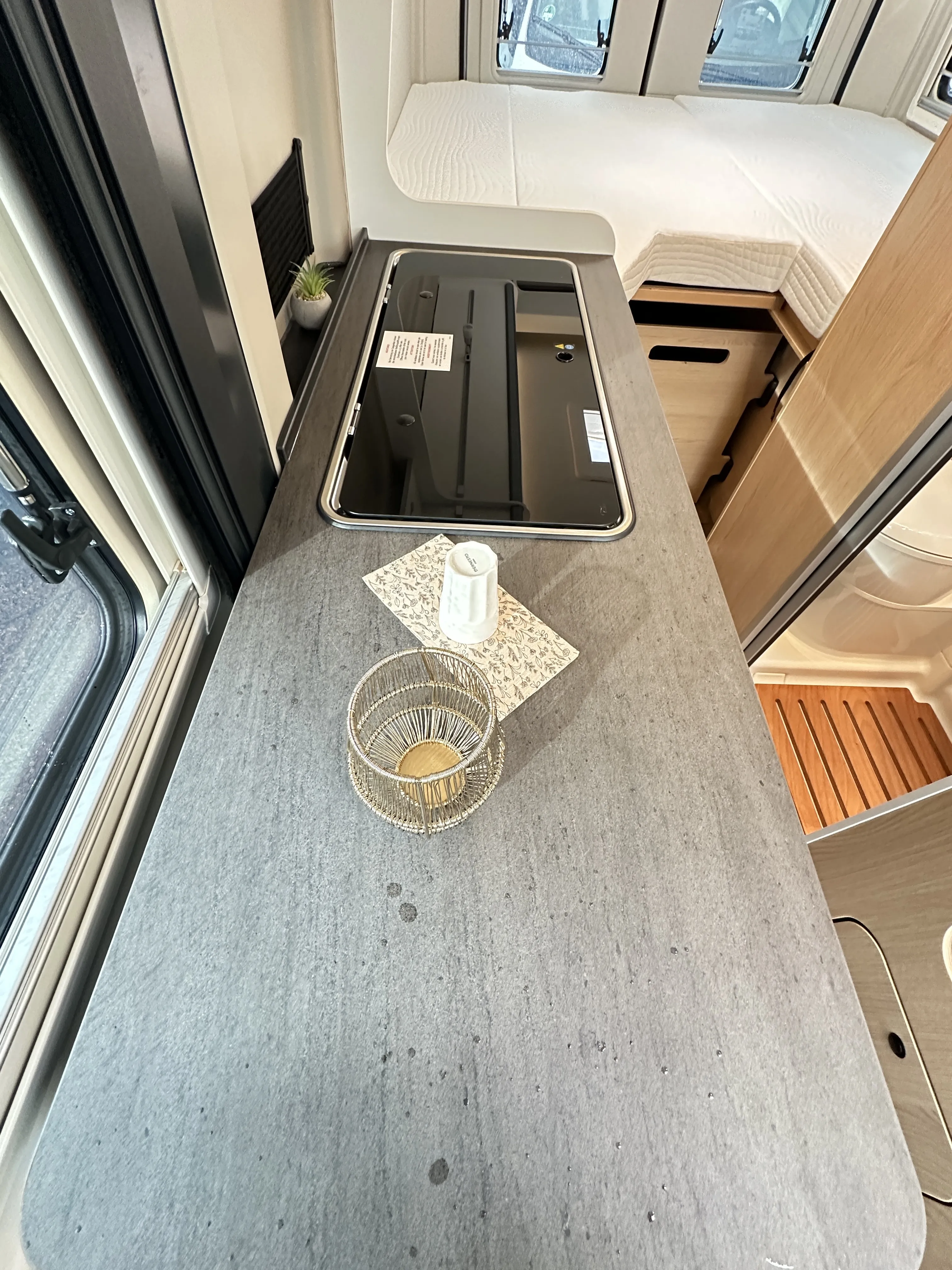 Sunlight Cliff 640  - 5033 (7)3.webp