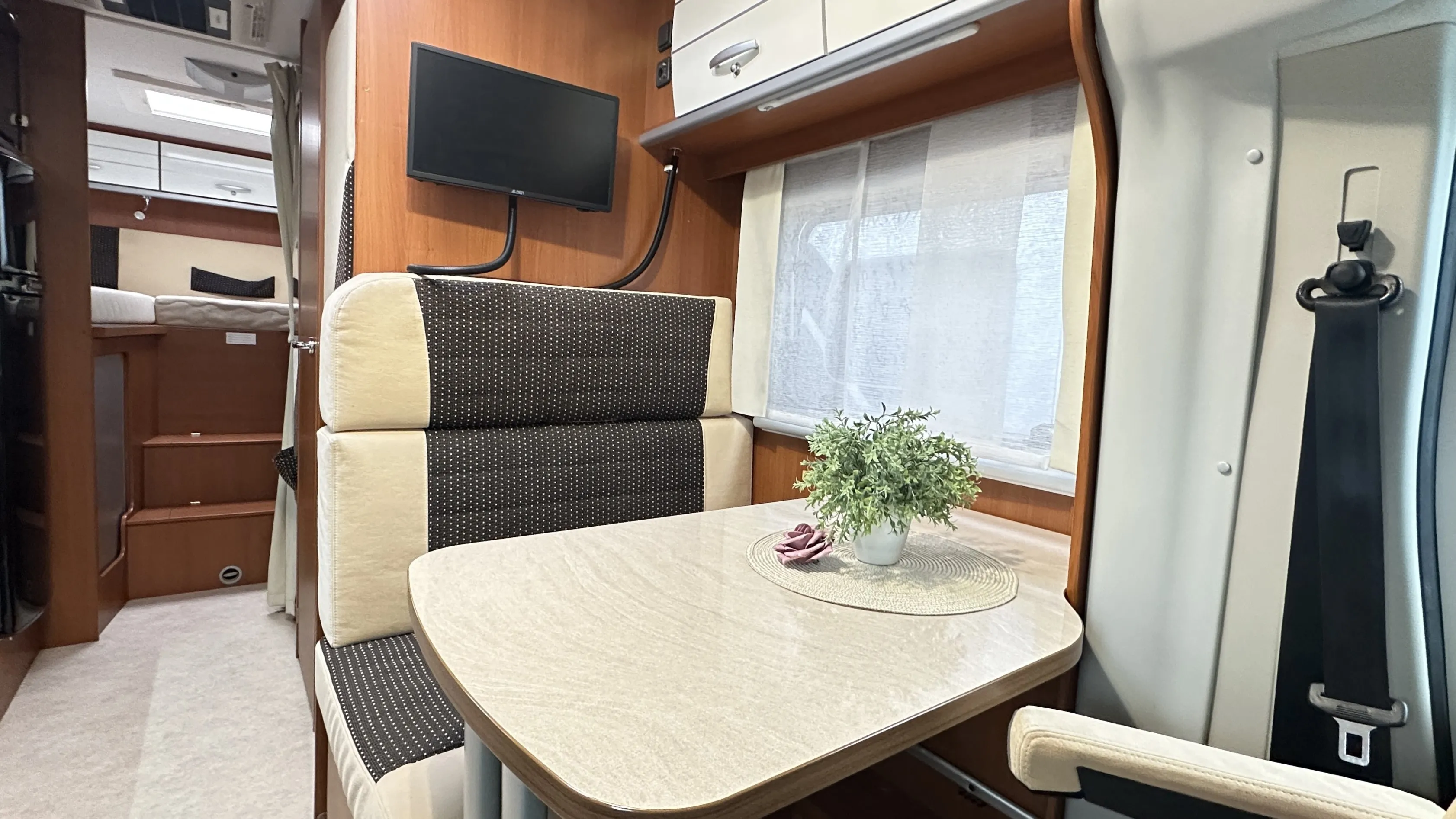 Miller Toronto 690  - 5029 (8).JPG